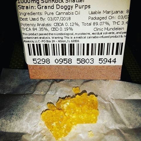 concentrate-1000mg-1g-sunrock-shatter-granddoggy-purps