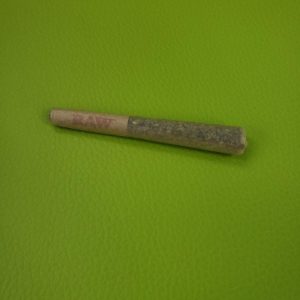 1g pre roll (All taxes included)