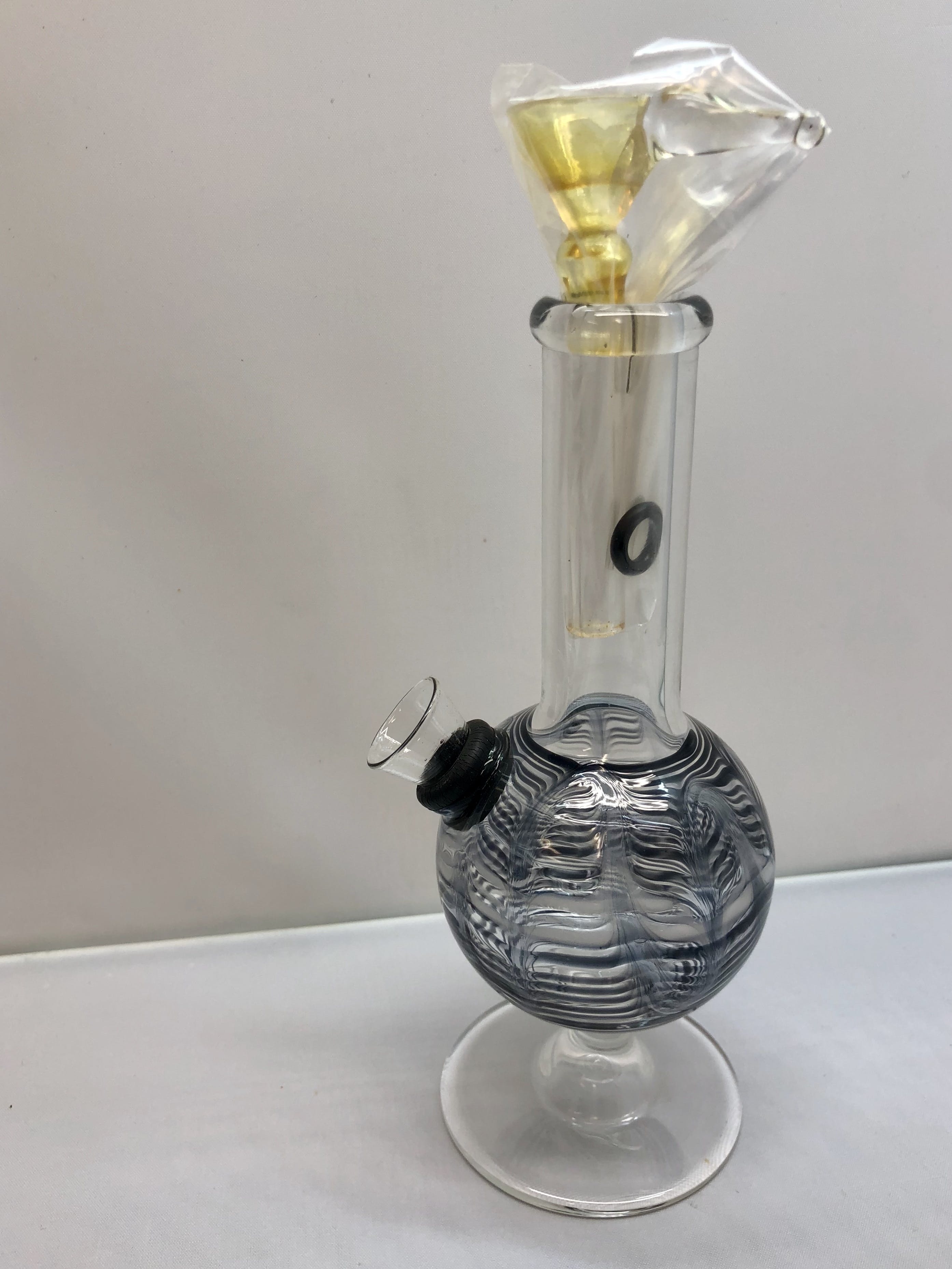 marijuana-dispensaries-92-pullman-way-san-jose-7-art-design-glass-water-pipe