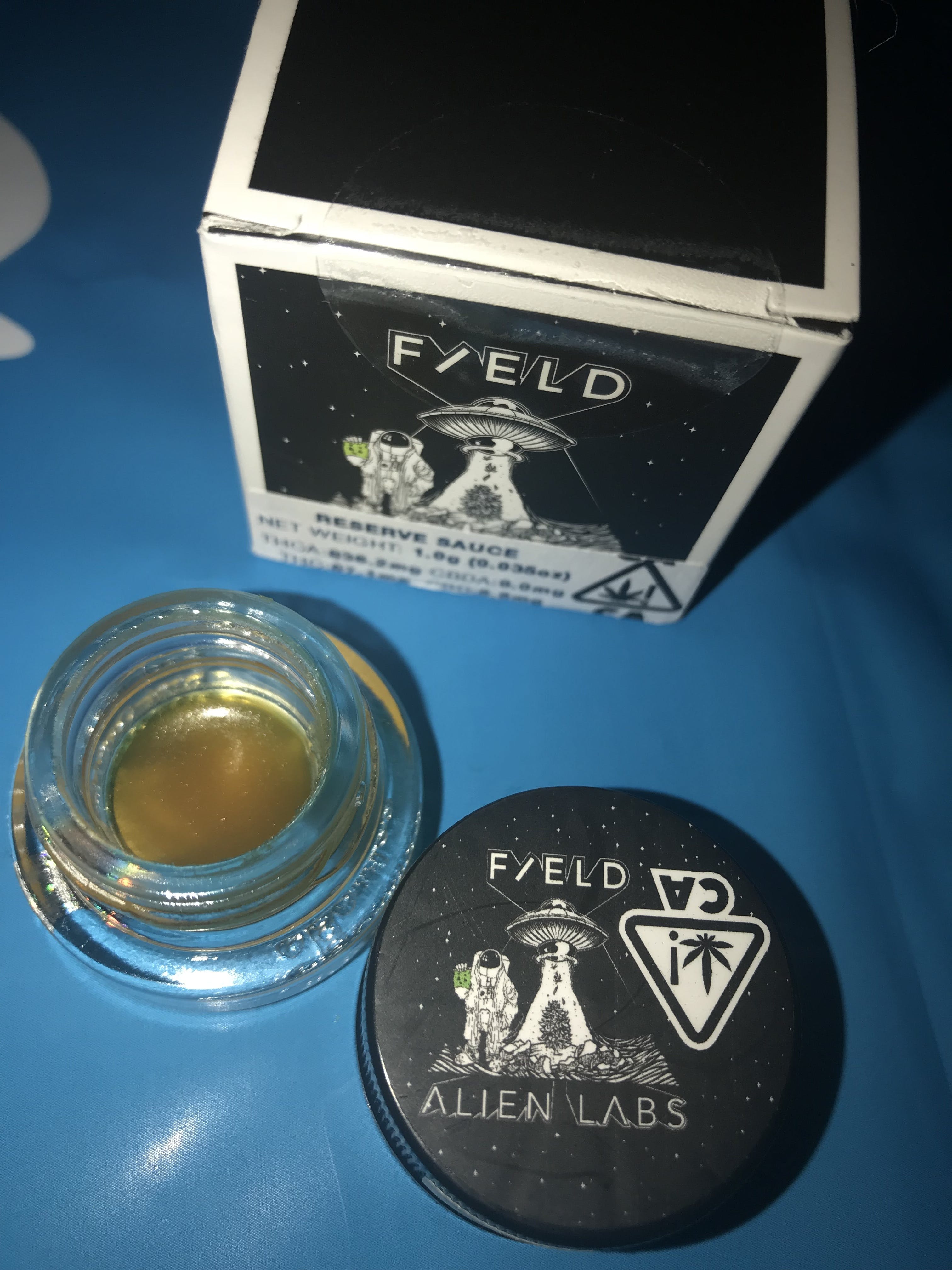 concentrate-alien-labs-x-field-extracts-wifi-x-gelato-33-reserve-sauce