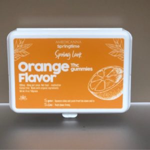 Amedicanna Orange flavored gummy