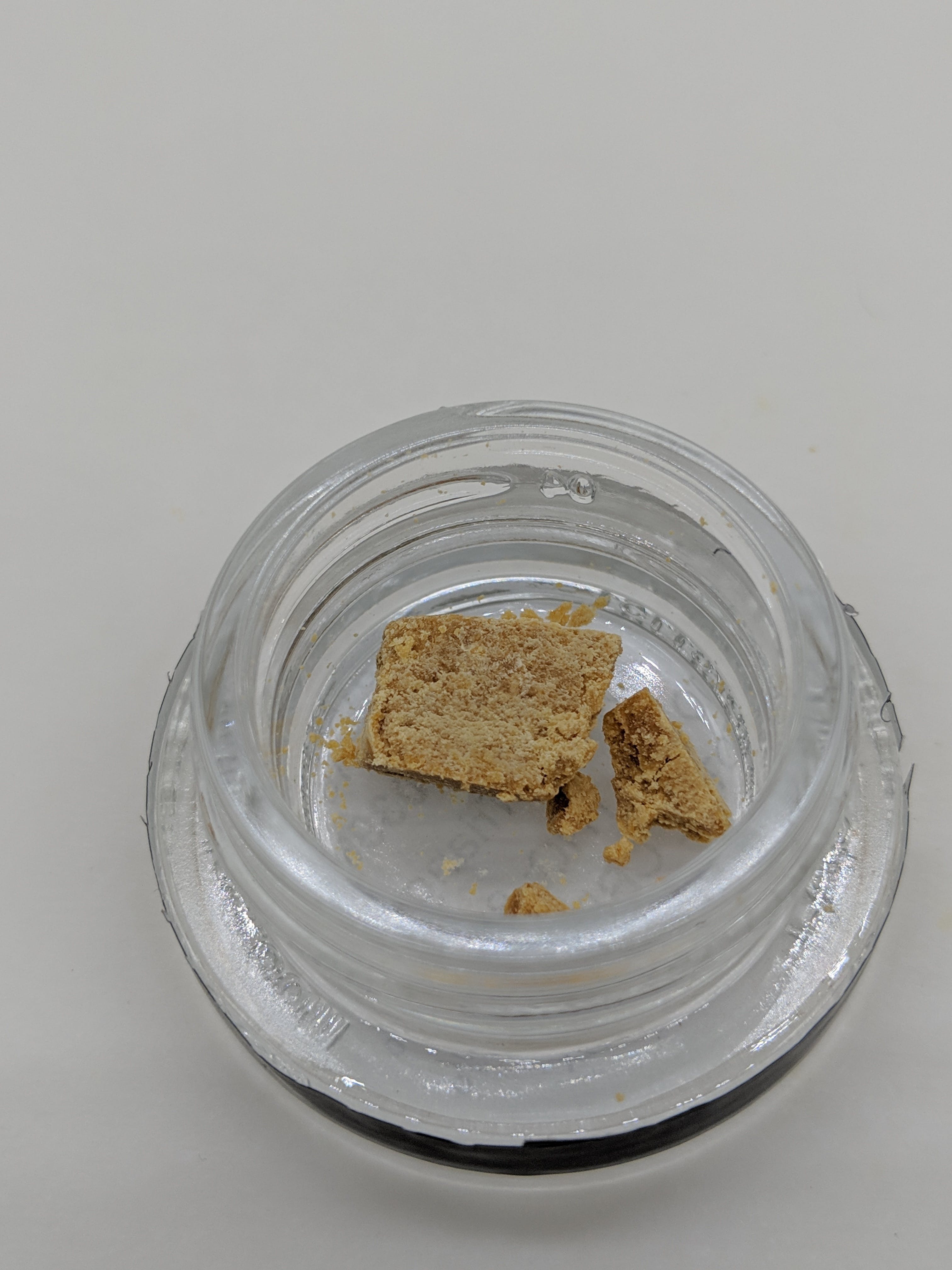 wax-apex-extracts-devils-triangle-wax