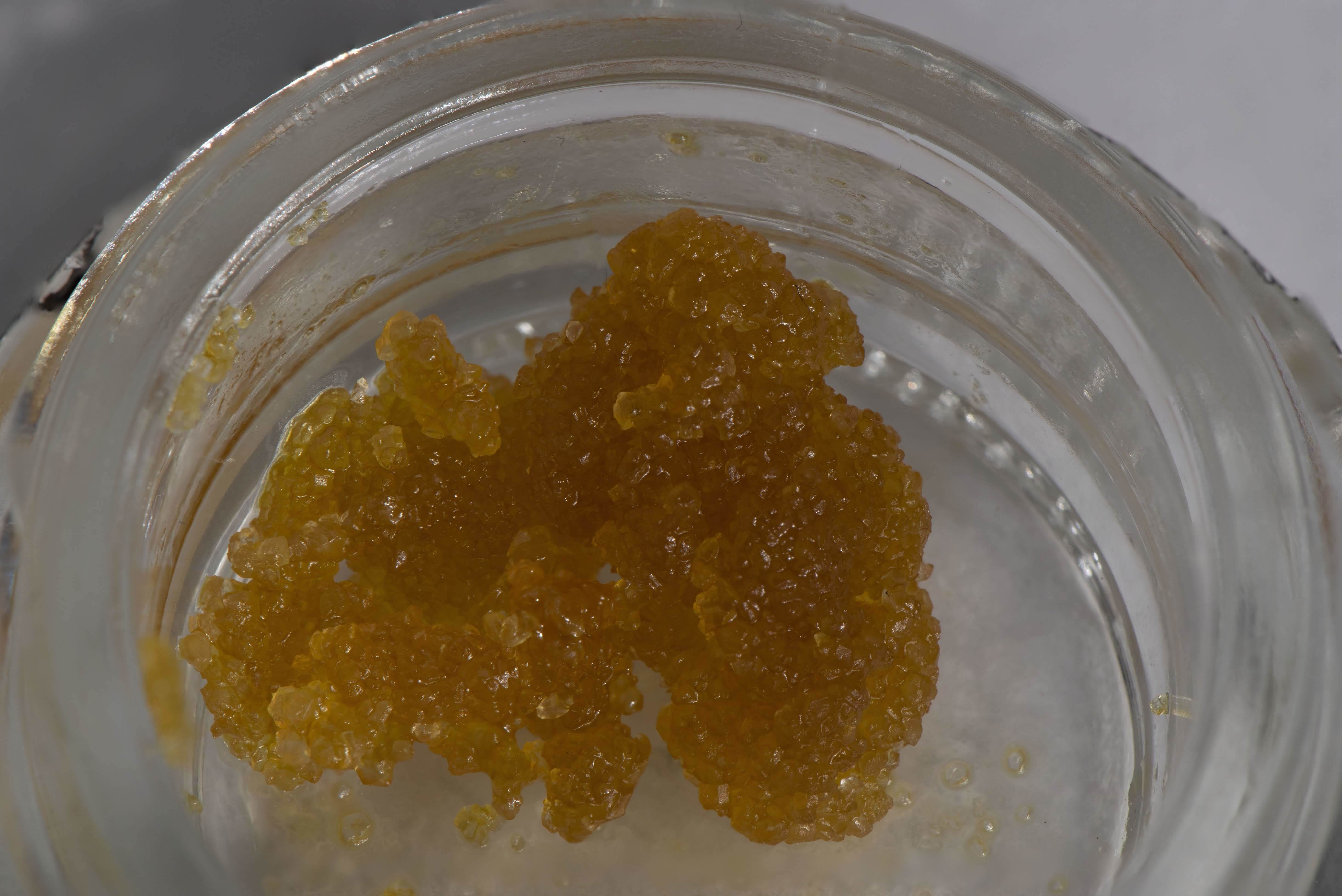 concentrate-apex-extracts-flo-og-live-resin