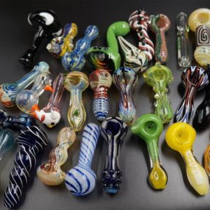 Assorted 20$ pipes