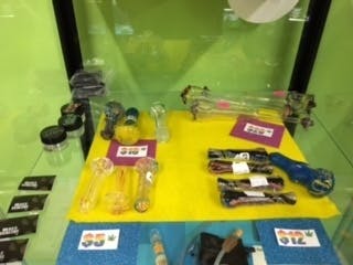 gear-assortment-of-glass-pipes