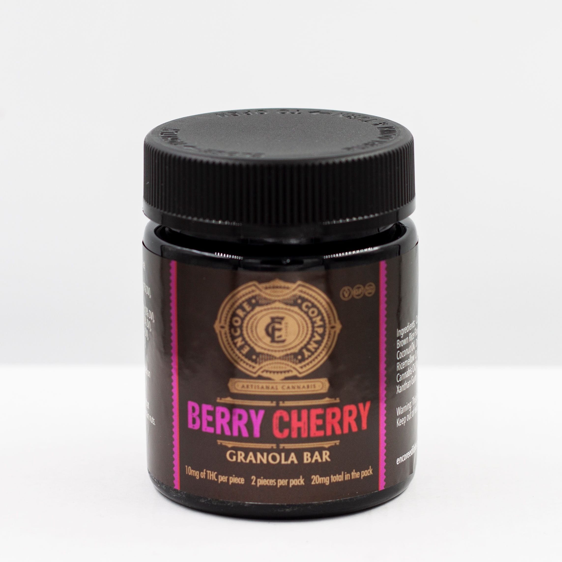Berry Cherry Granola 1:1 - Encore