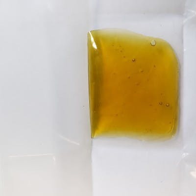 Biscotti Live Resin Shatter 1g by Locust Gold (76.12%THC/0.21%CBD)