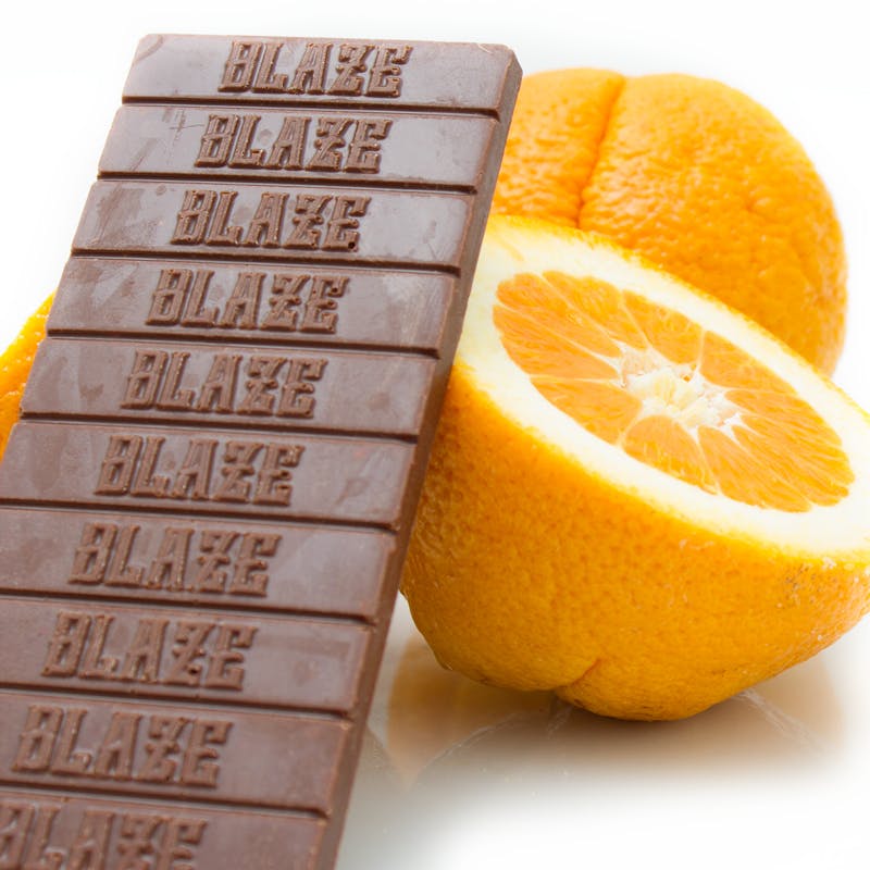 edible-blaze-blood-orange-chocolate-bar