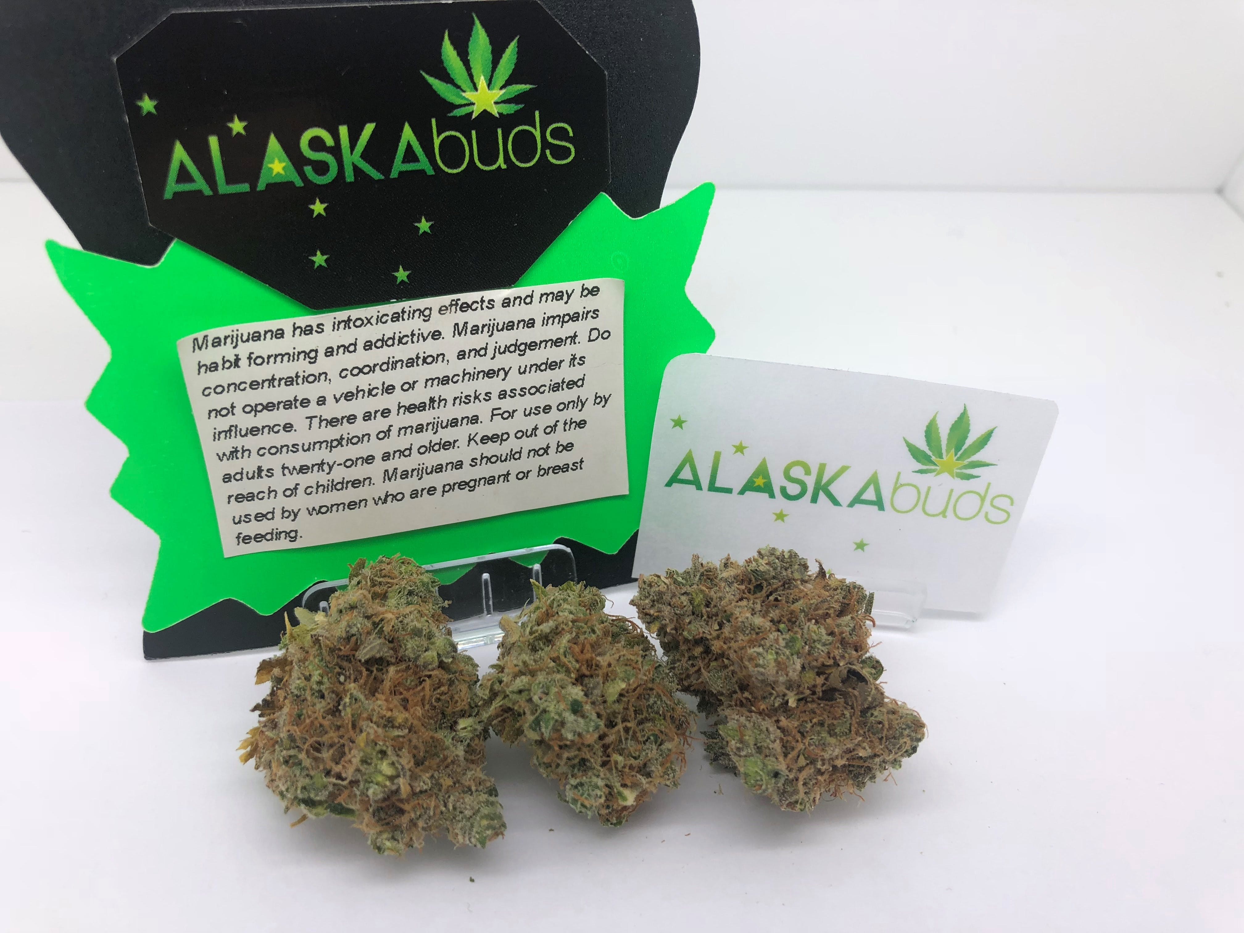 indica-blueberry-thc-21-33-25-from-alaskabuds