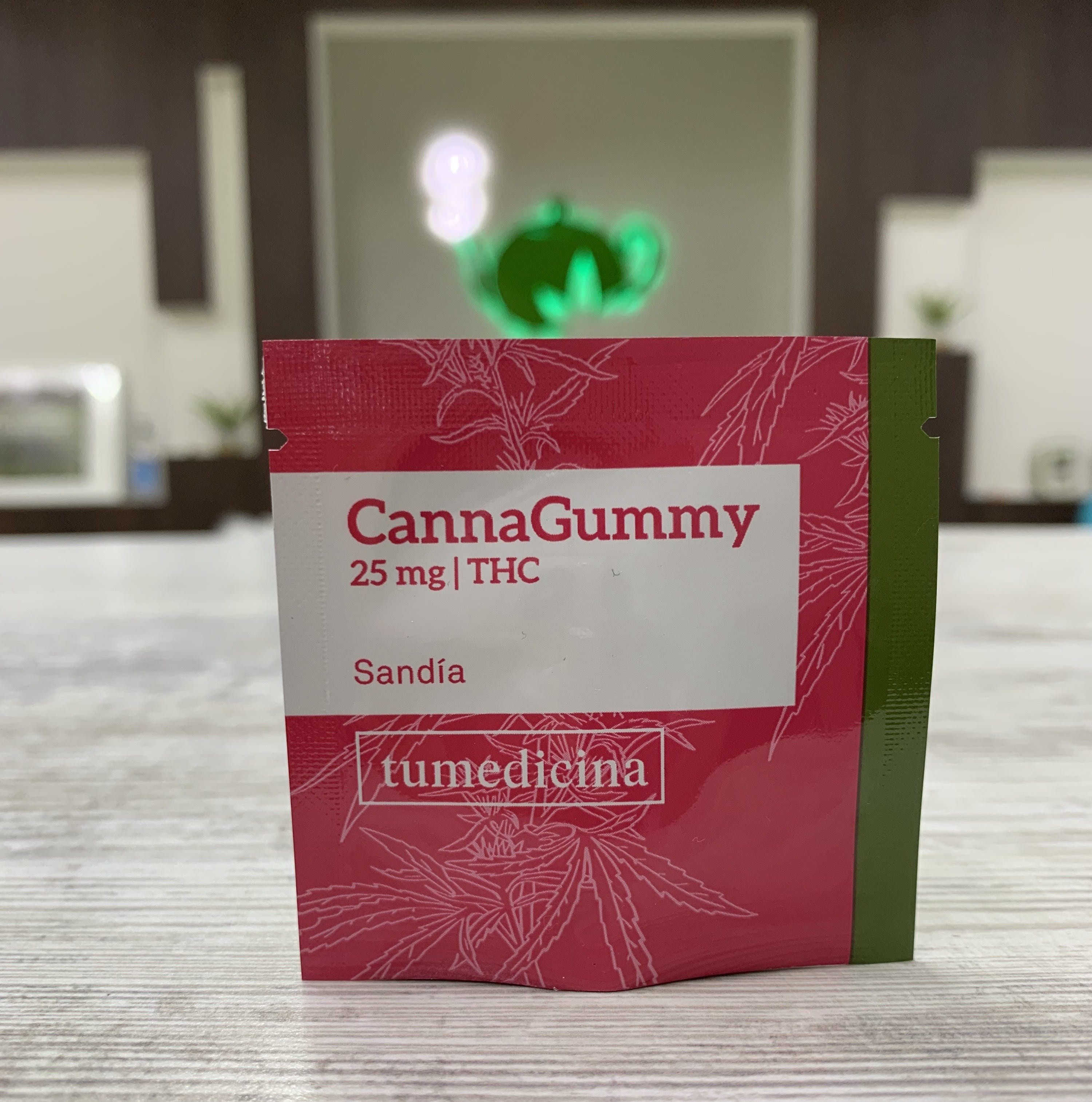 edible-canna-gummy-sandasa-25-mg-thc