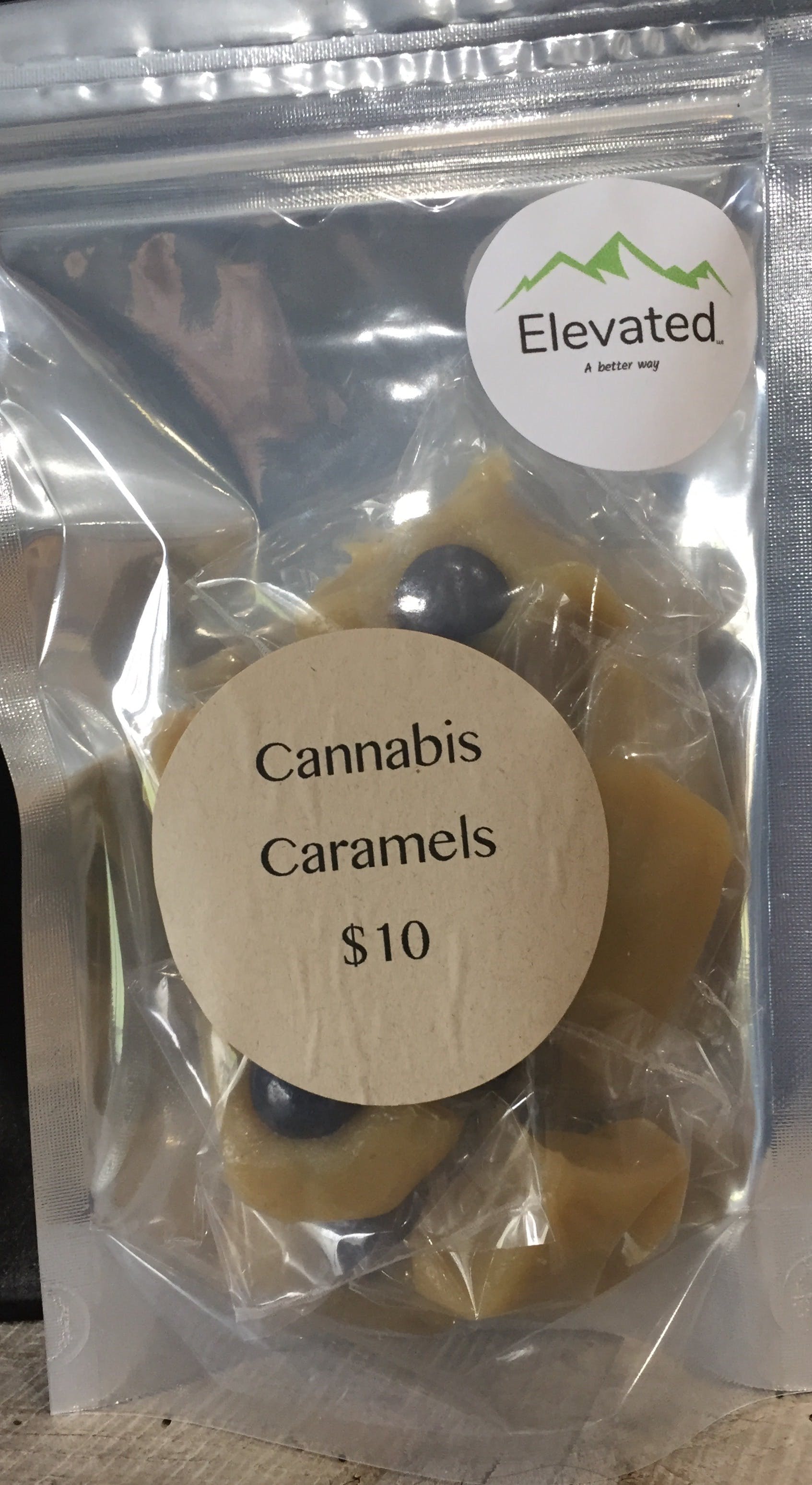 edible-cannabis-caramels