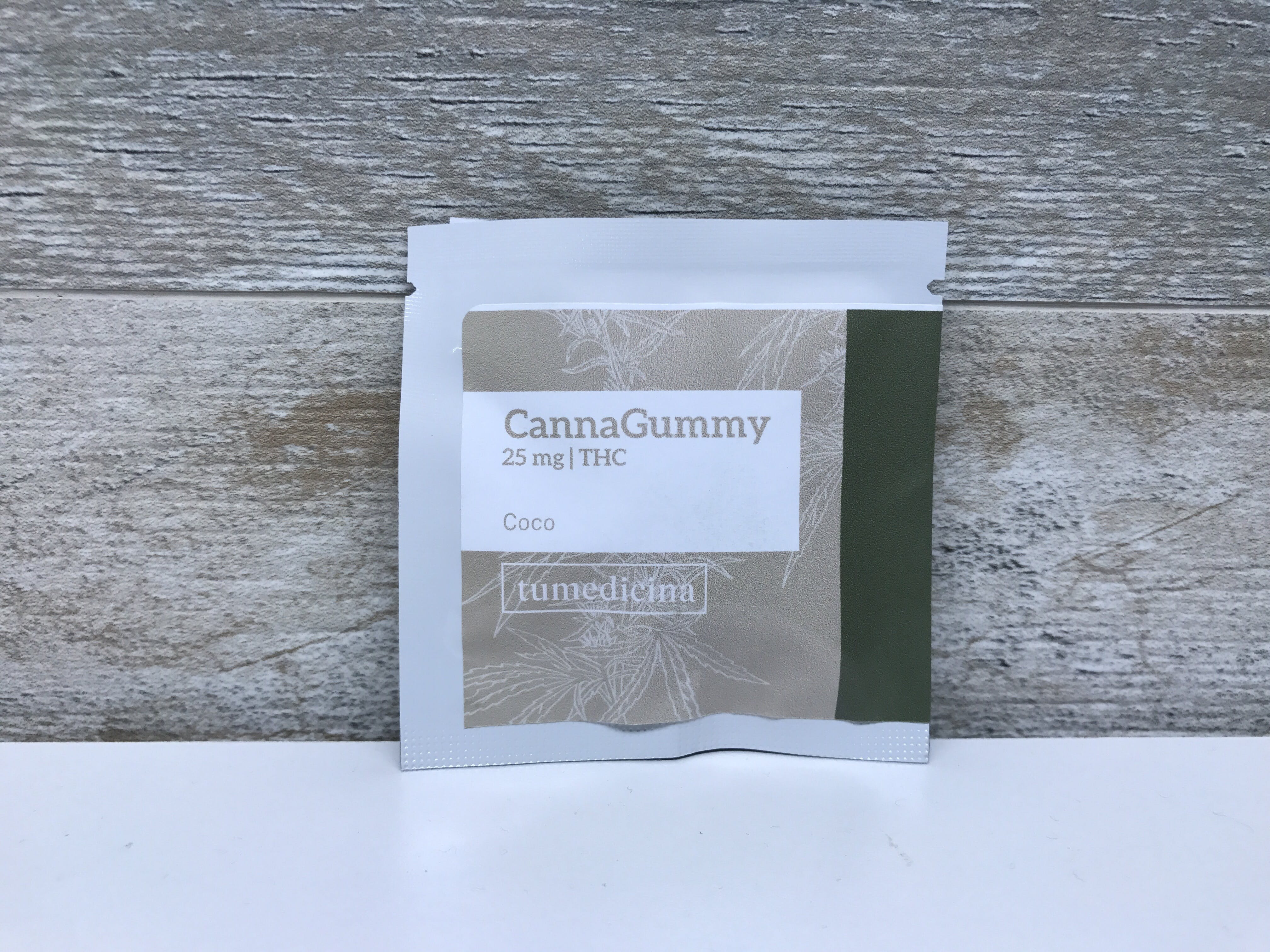 edible-cannagummy-25-mg-coco-indica