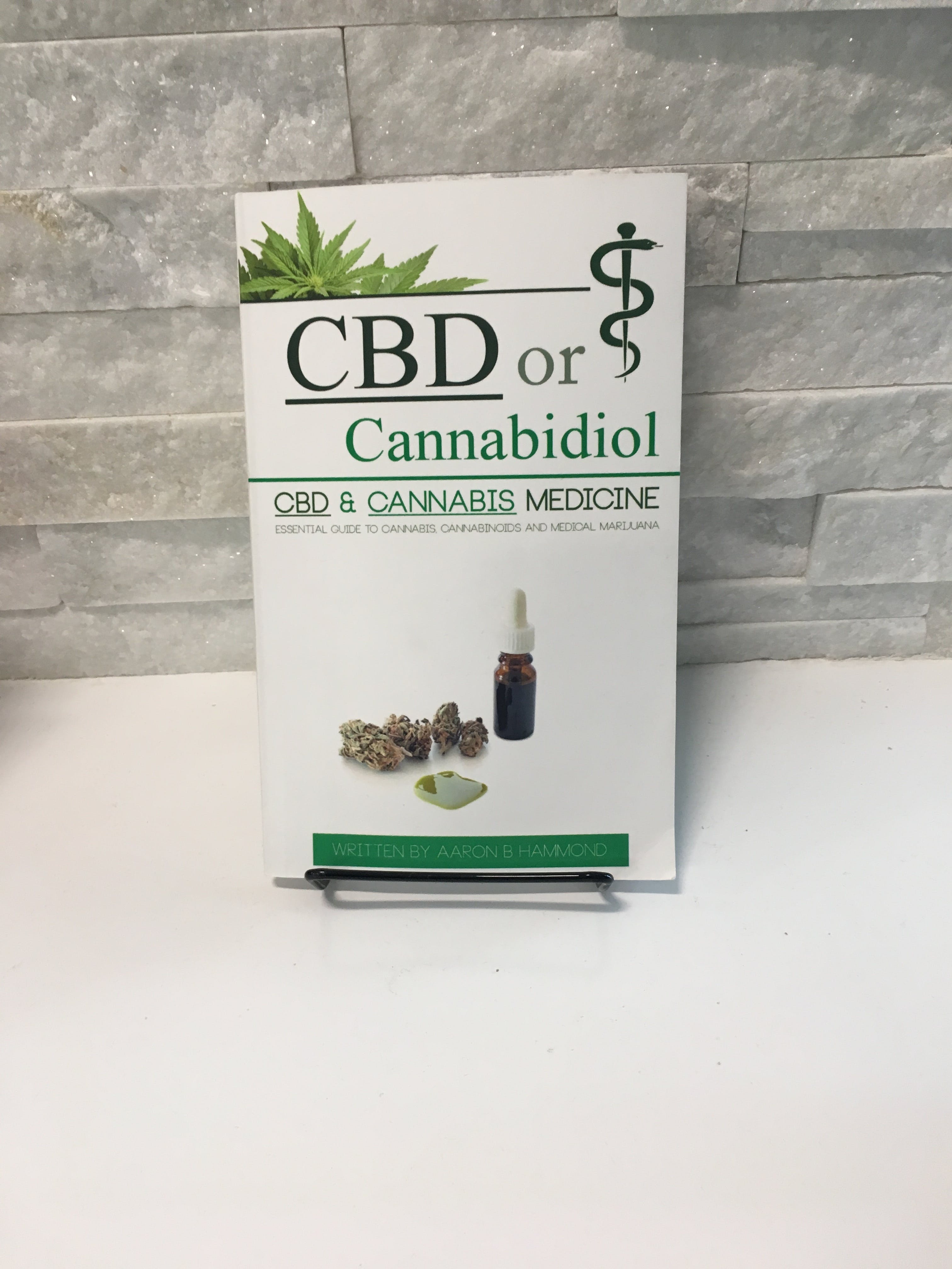 gear-cbd-and-cannabis-medicine-book