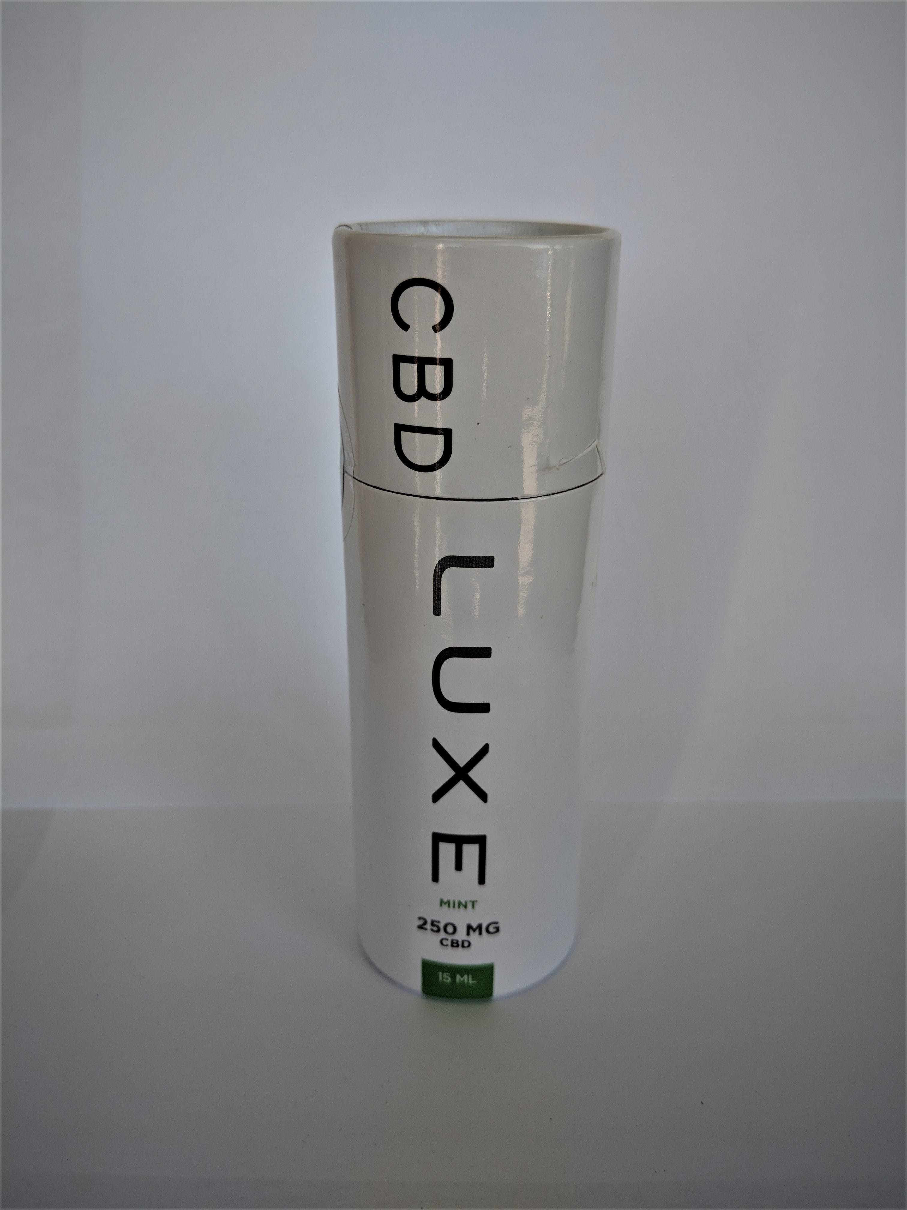 tincture-cbd-luxe-cbd-luxe-mint-sublingual-spray-250mg-of-pure-cbd