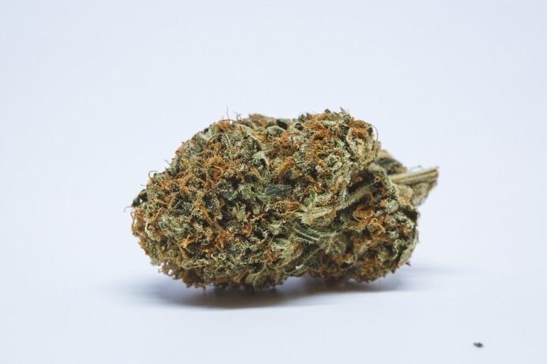 marijuana-dispensaries-118-george-st-hamilton-cbd-sweet-and-sour-widow