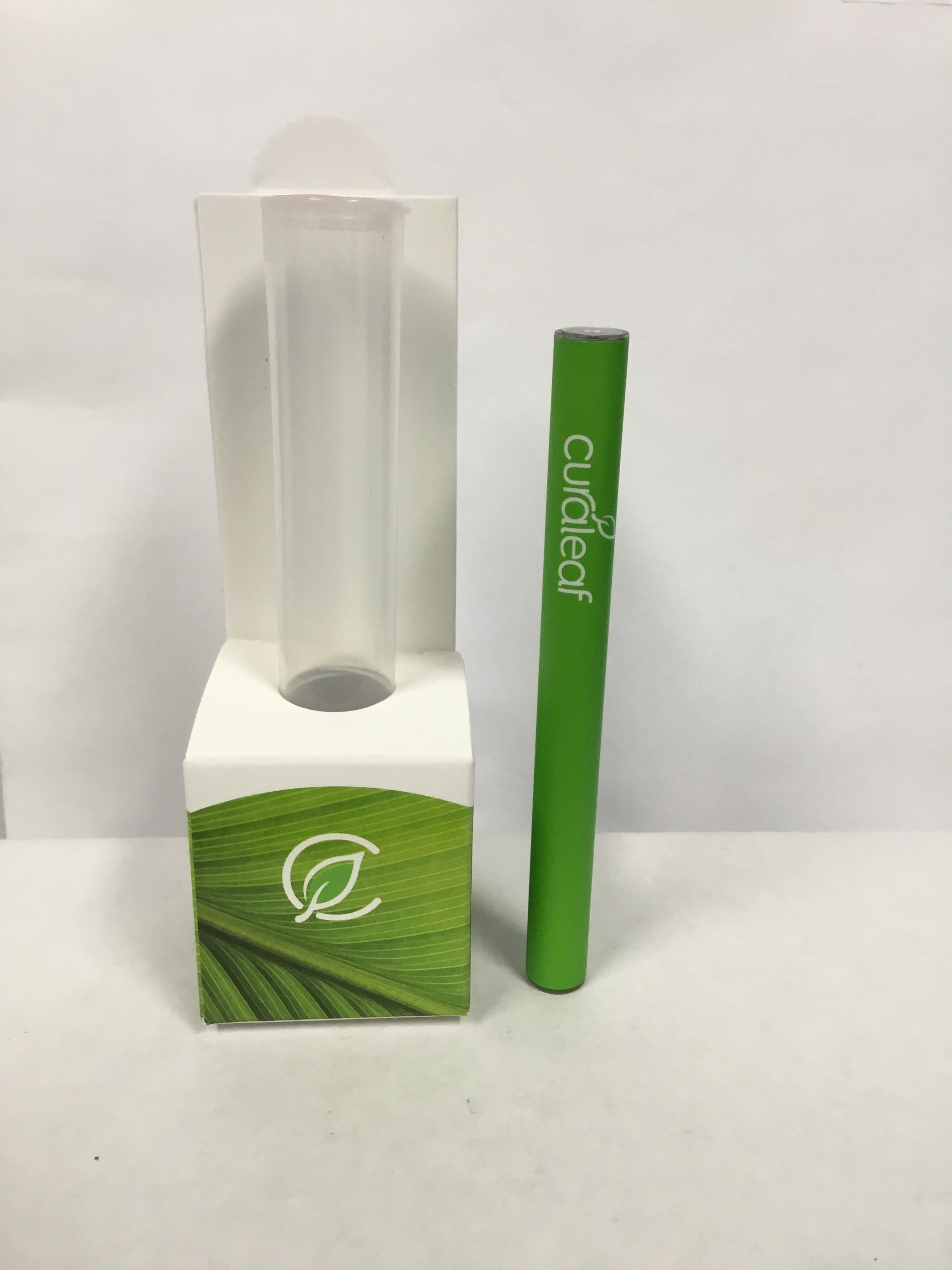 concentrate-cherry-blossom-slim-vape-pen-by-curaleaf