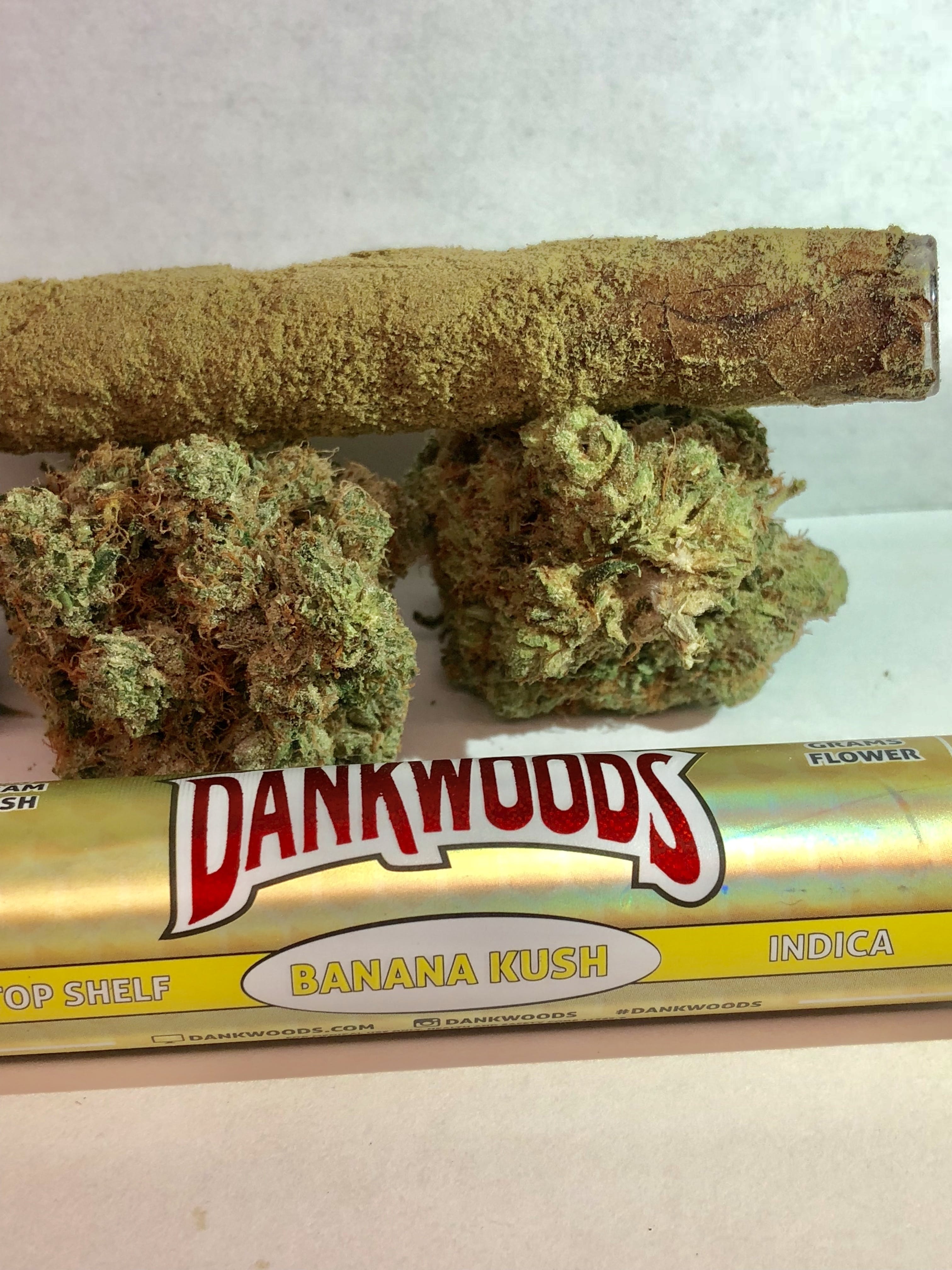 marijuana-dispensaries-8225-south-broadway-los-angeles-dankwoods-banana-rush