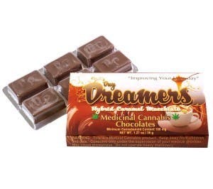edible-day-dreamers-caramel-macchiato-chocolate-bar