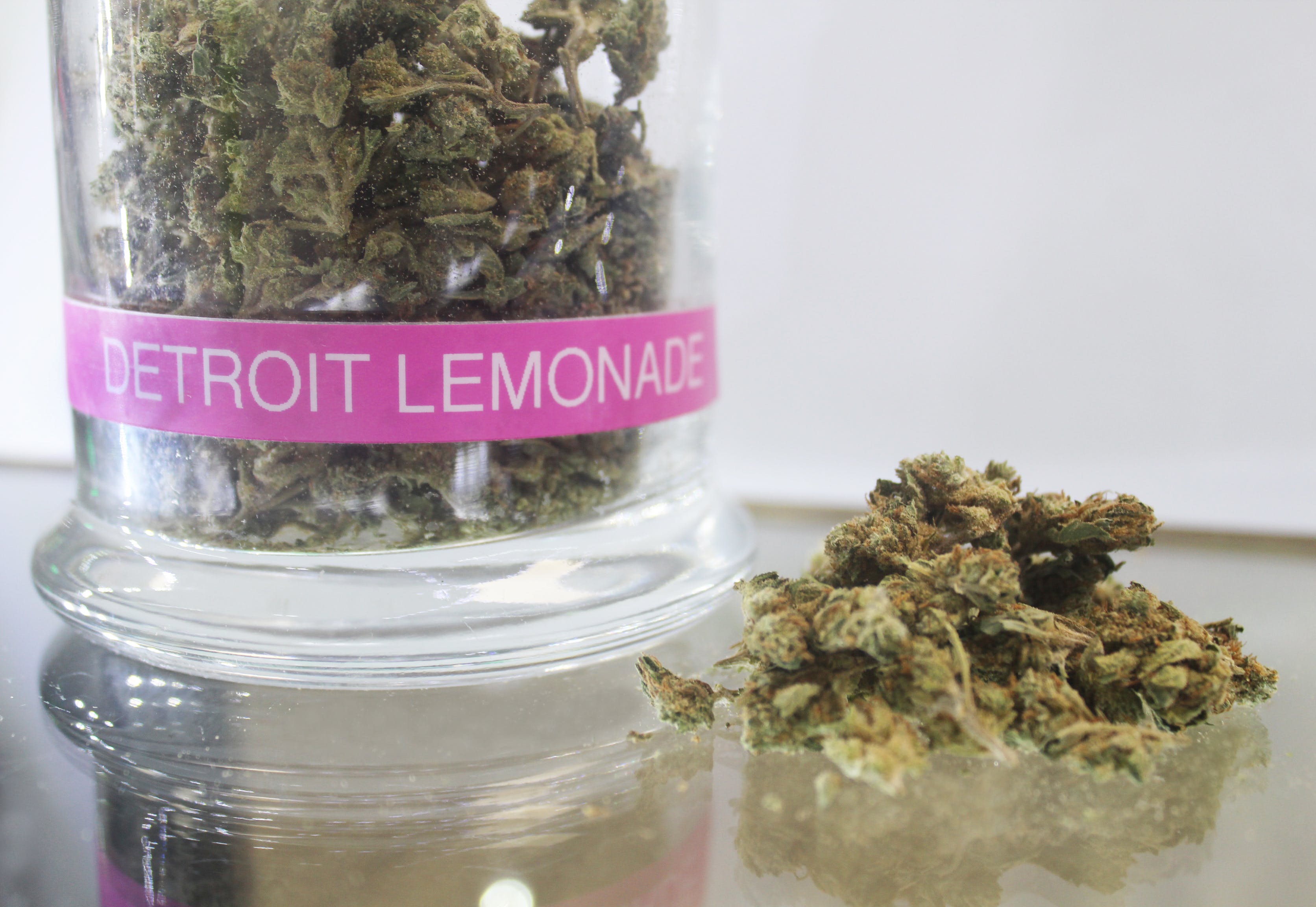 marijuana-dispensaries-420-factory-in-detroit-detroit-lemonade