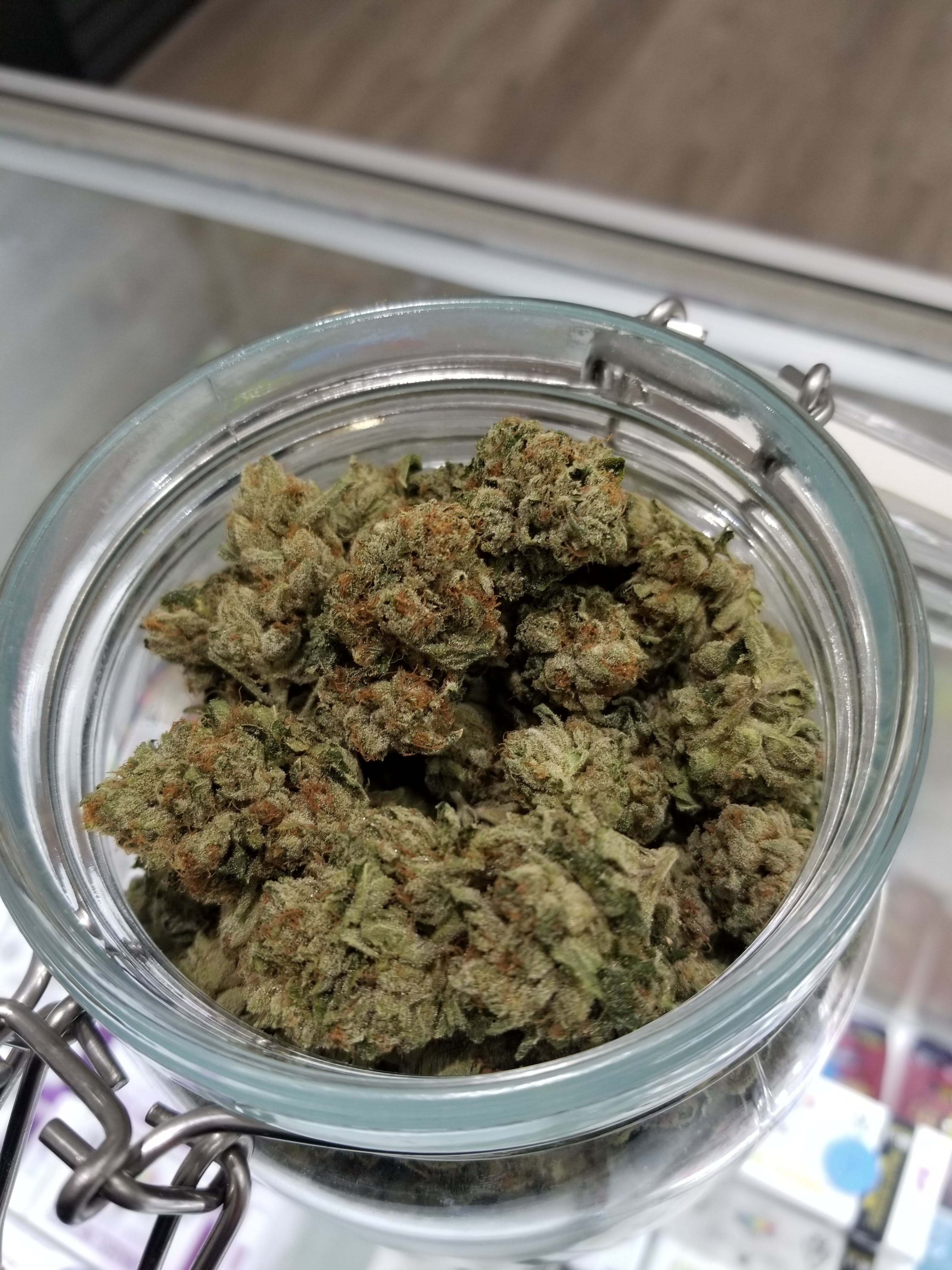 marijuana-dispensaries-normandie-medical-center-in-los-angeles-disneyland-og