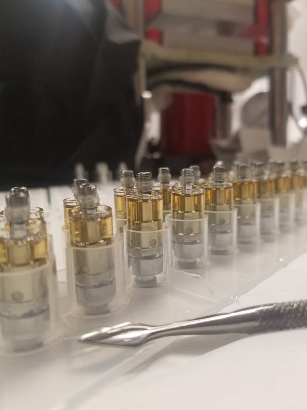 concentrate-distillate-vape-cartridge-relax
