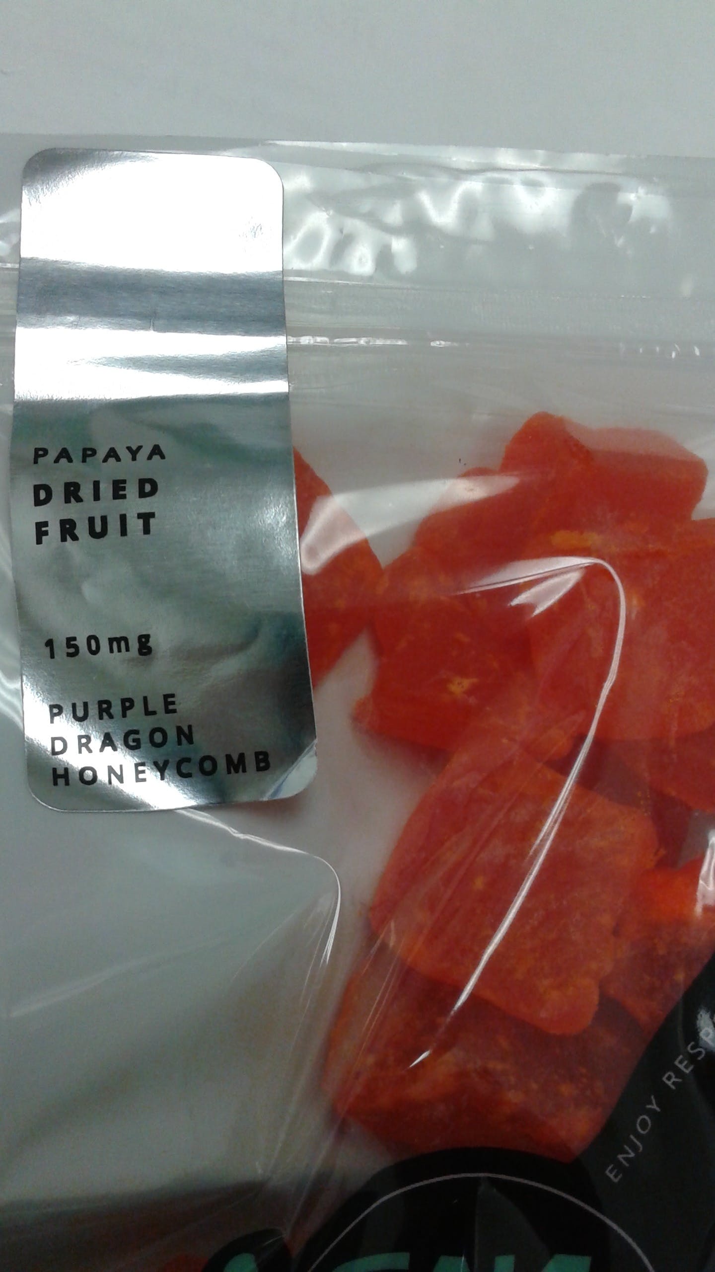 edible-earl-dabs-dried-papaya-150mg