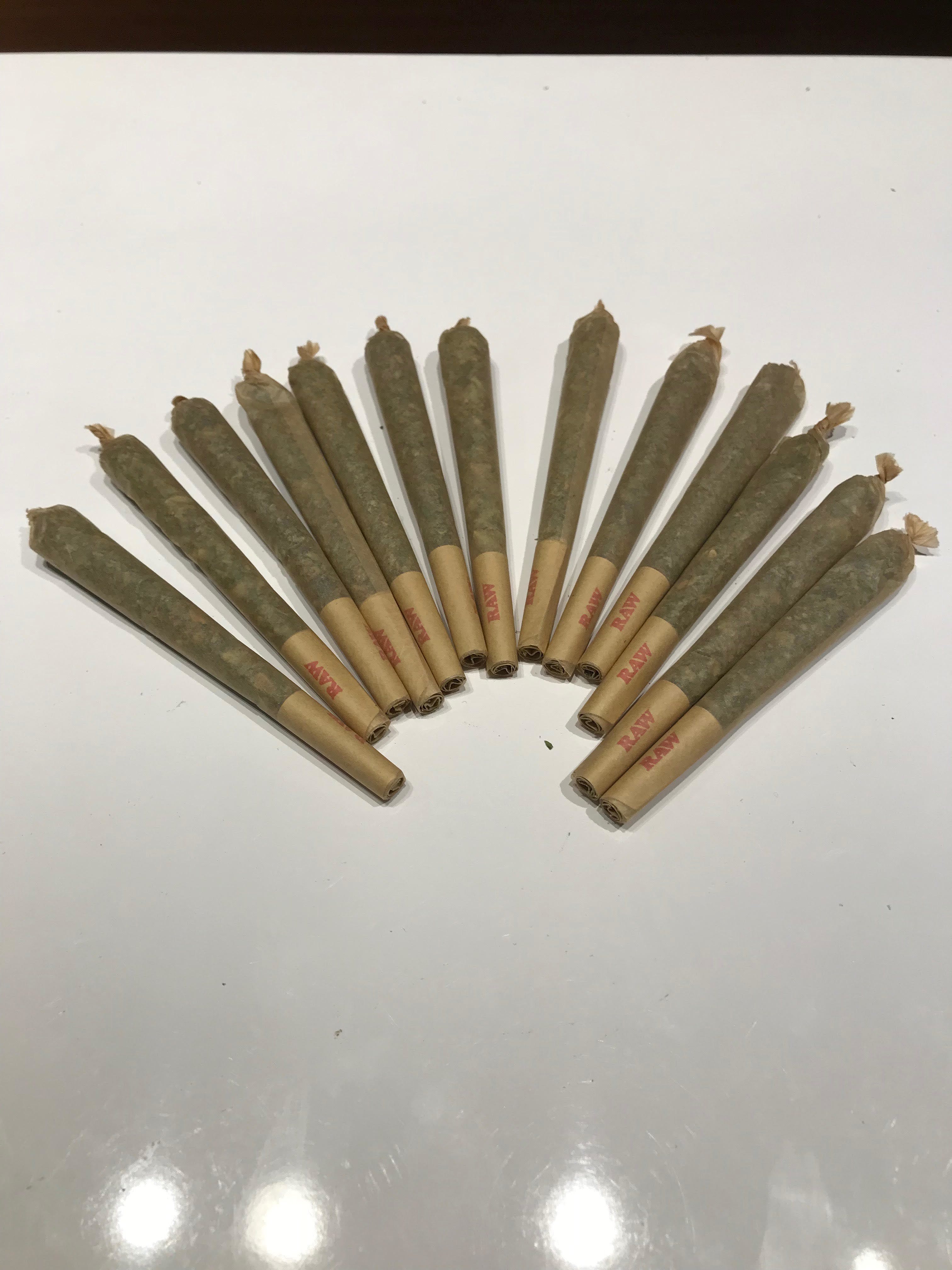 preroll-exclusive-joints