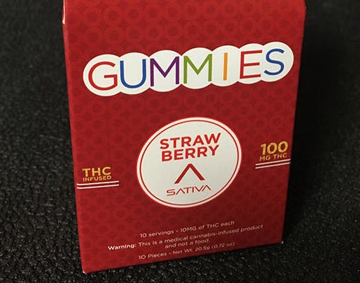 edible-ghost-train-haze-strawberry-gummy-dots