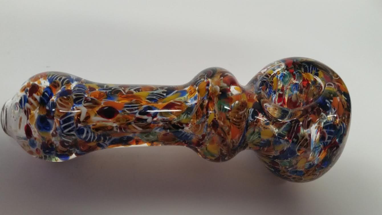 gear-glass-hand-pipe