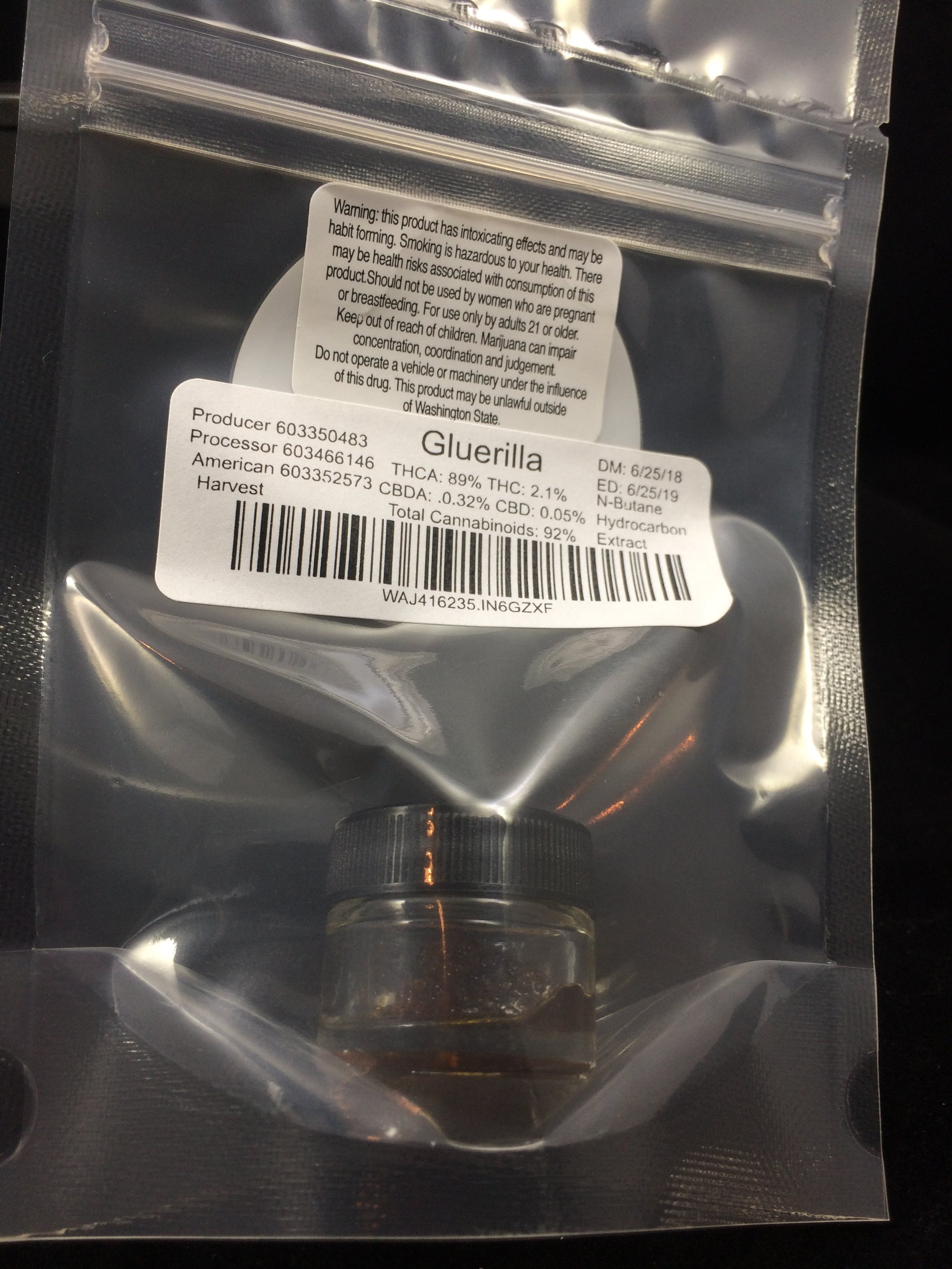 concentrate-gluerilla-live-resin-by-american-extract-co