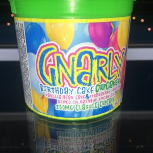 GNARLY - BIRTHDAY CAKE CUPCAKE (200MG)