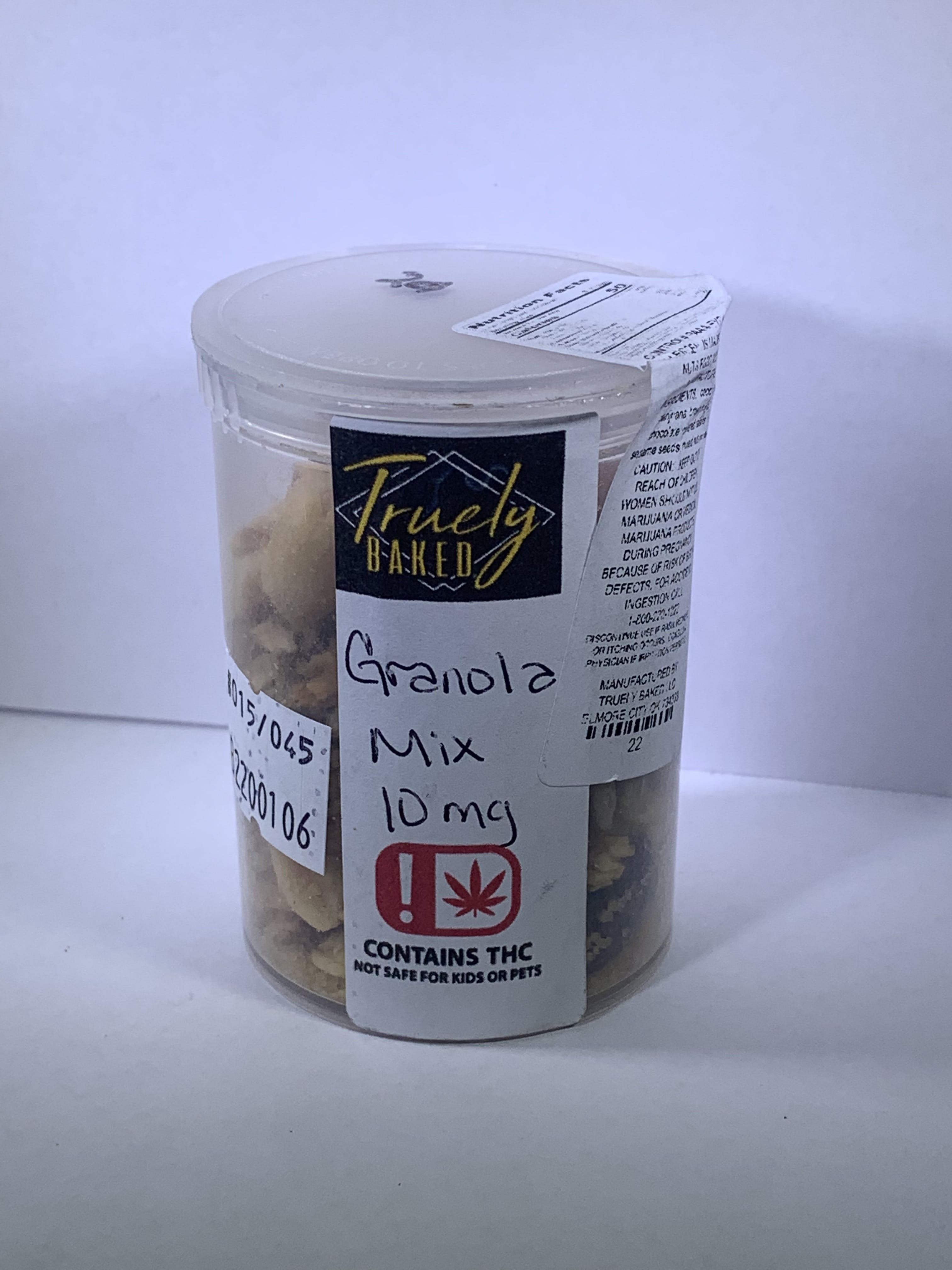 edible-granola-mix-10mg-truely-baked