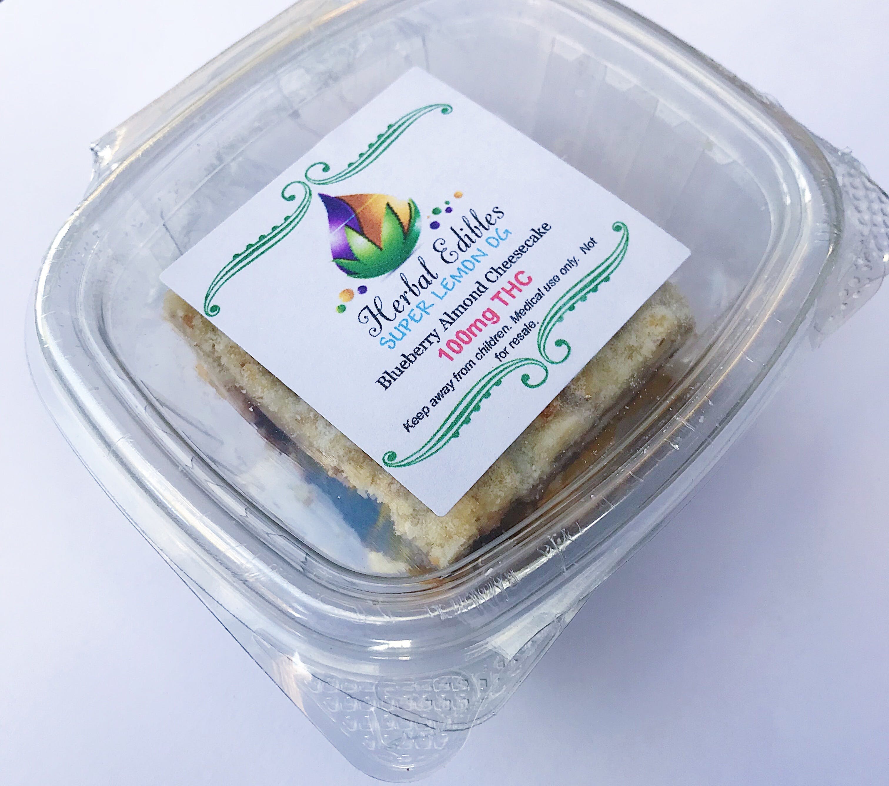 edible-herbal-edibles-blueberry-almond-cheesecake-100mg