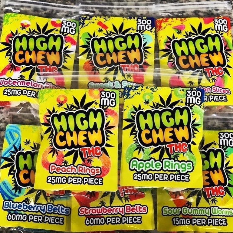 edible-high-chews-peach-rings