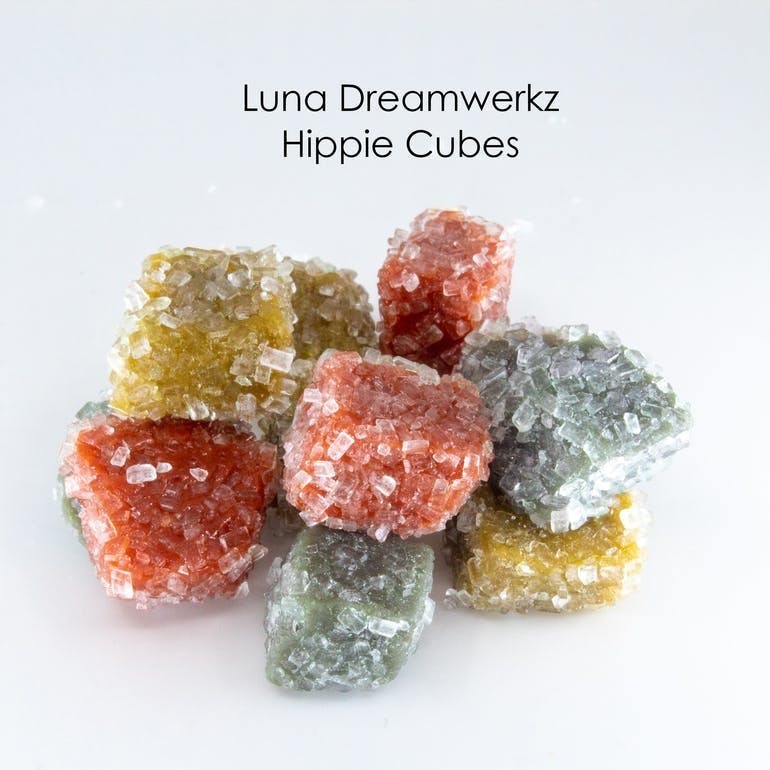 marijuana-dispensaries-we-grow-in-flint-hippie-cubes-100mg-gummy