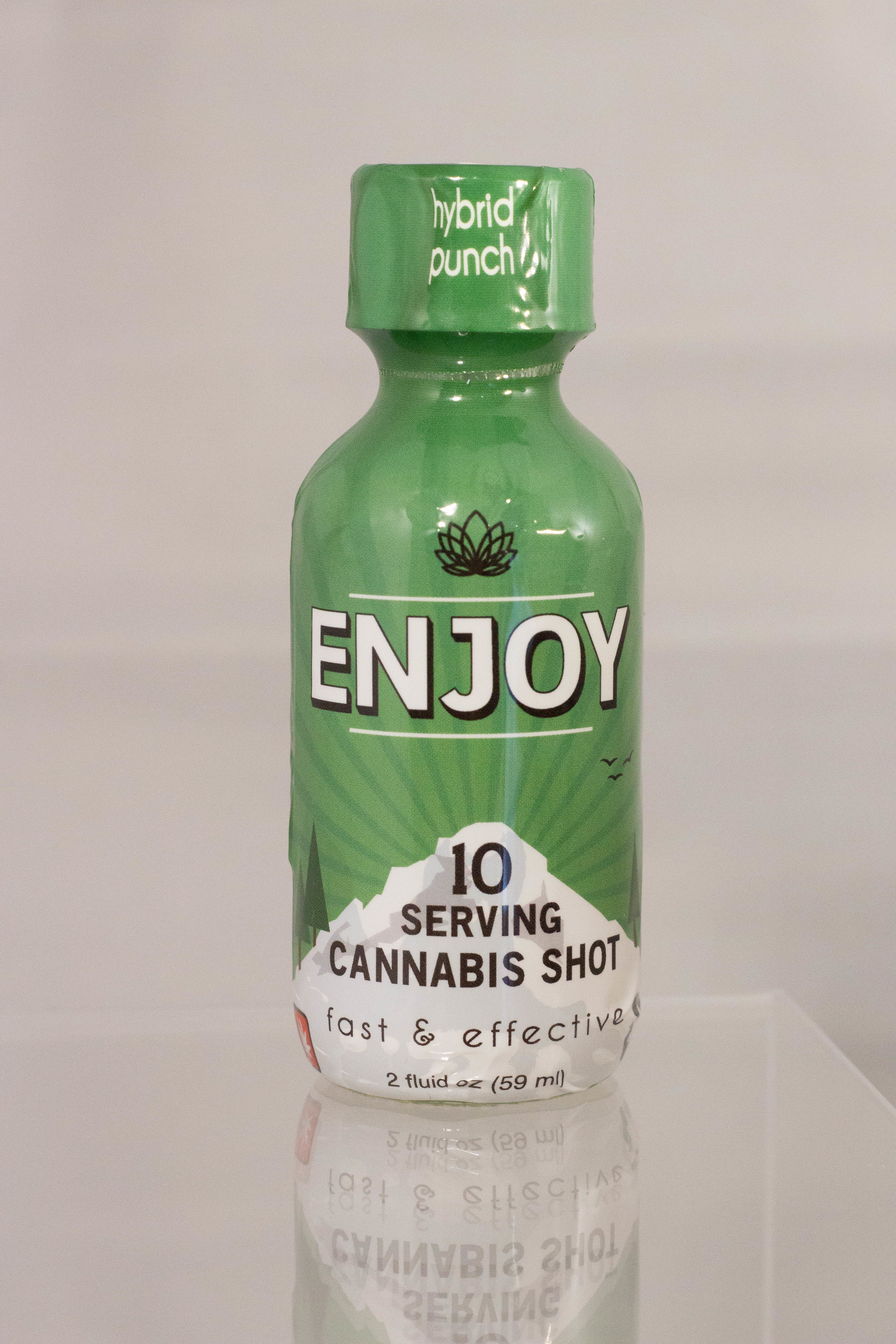 drink-hybrid-punch-enjoy-cannabis-shot