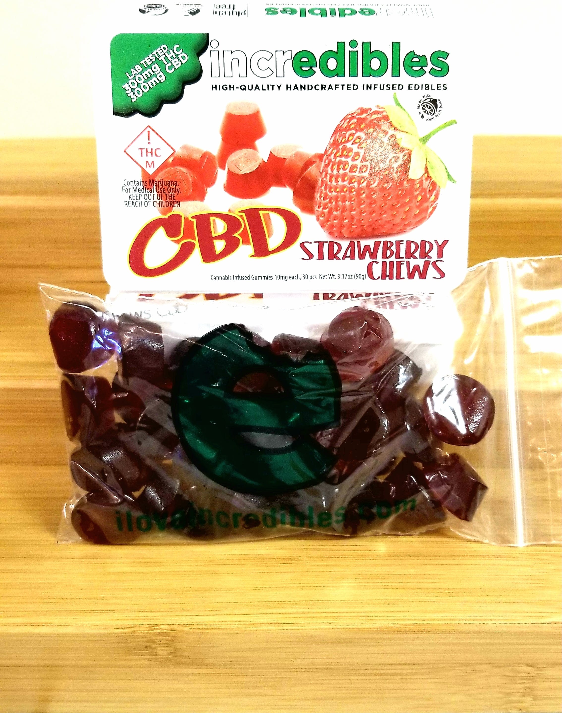 edible-incredible-cbdthc-300mg-chews