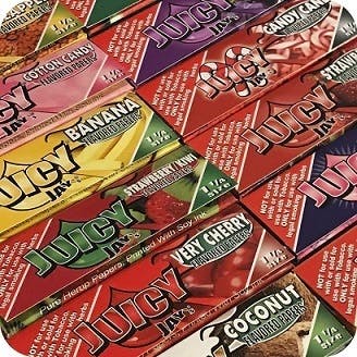 gear-juicy-jay-flavored-rolling-papers