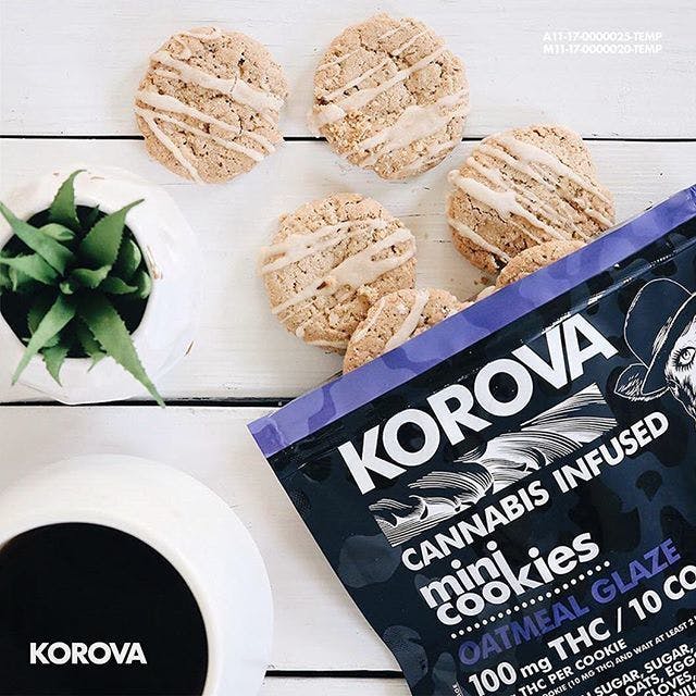 Korova Cookies 100mg (Oatmeal Glaze - 10 Pack)