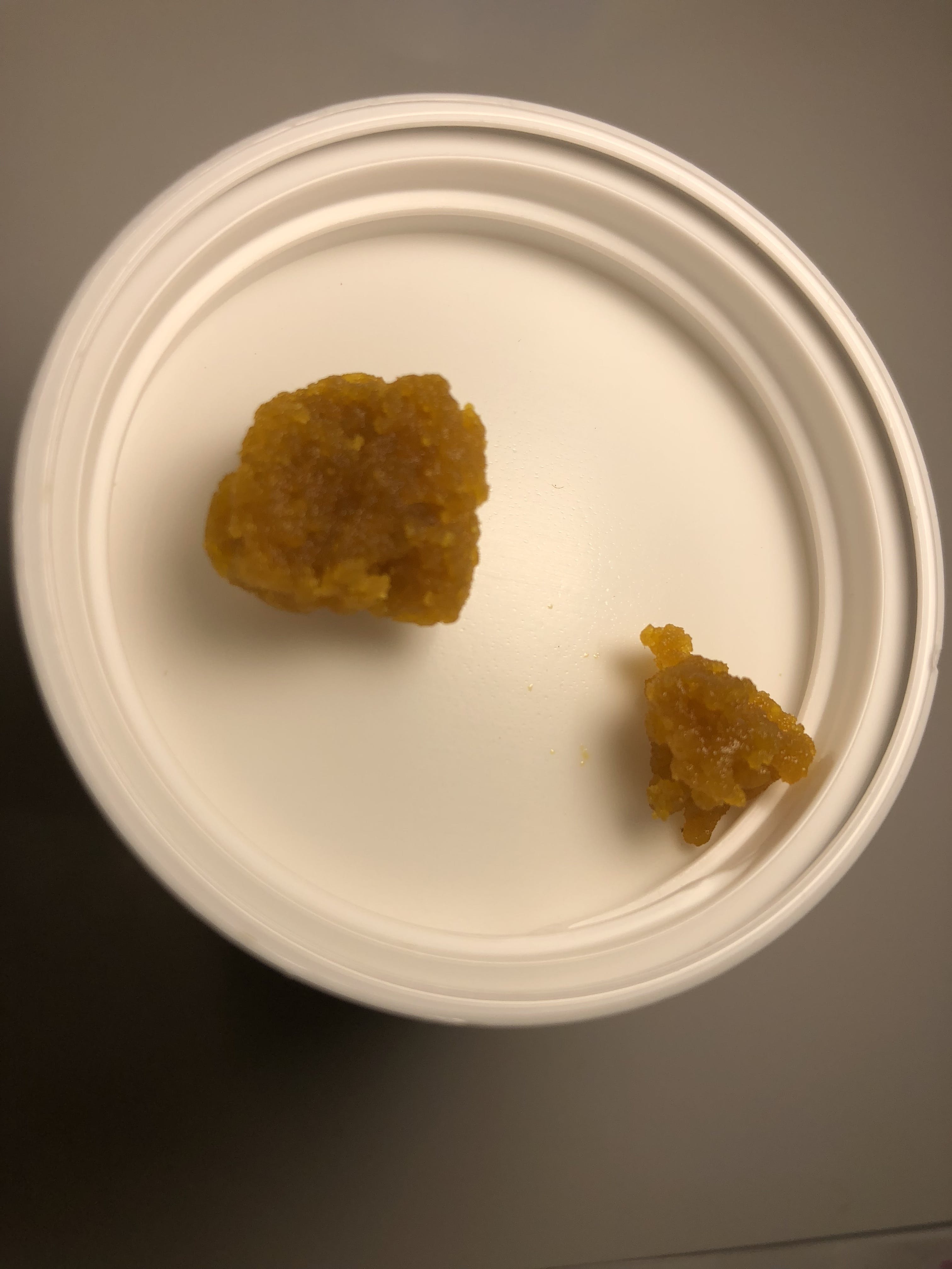 wax-loaded-sour-zkittles-crumble