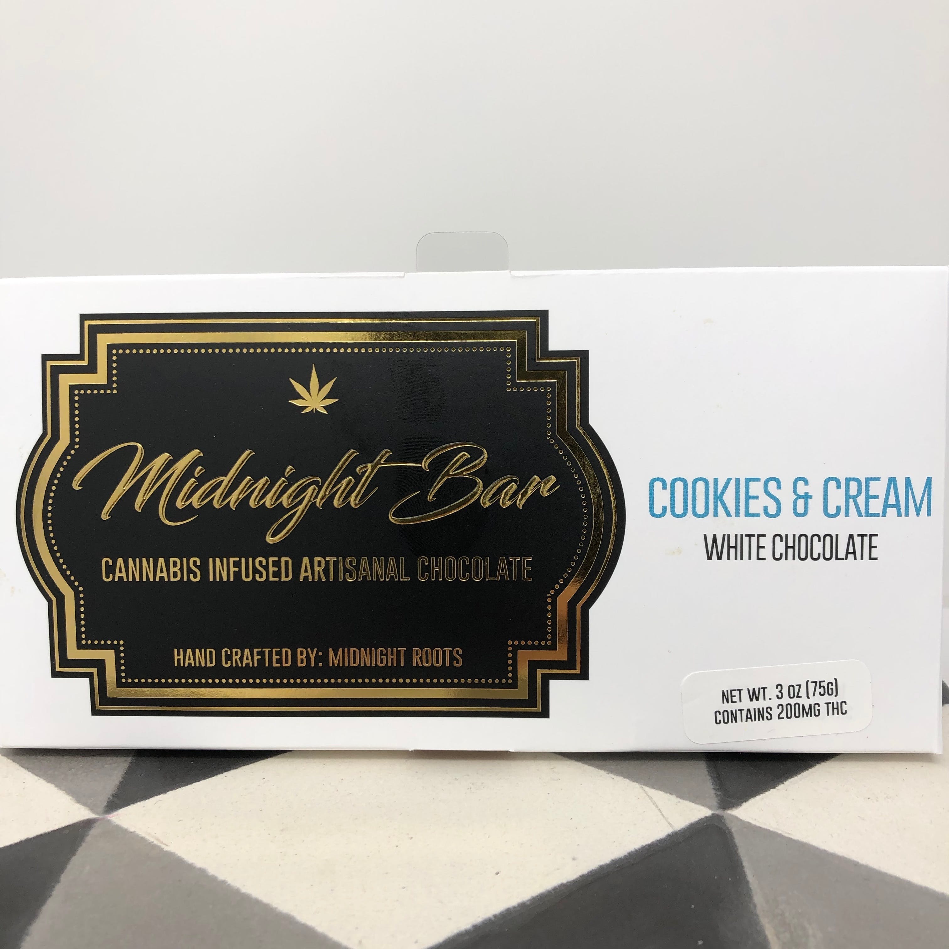 Midnight Bar 200mg Cookies & Cream Chocolate Bar
