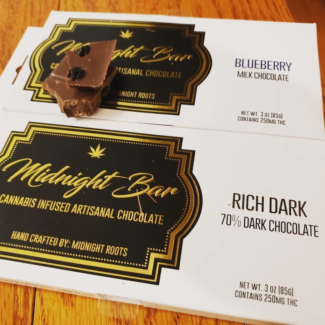 Midnight Roots 200 Mg Chocolate Bar