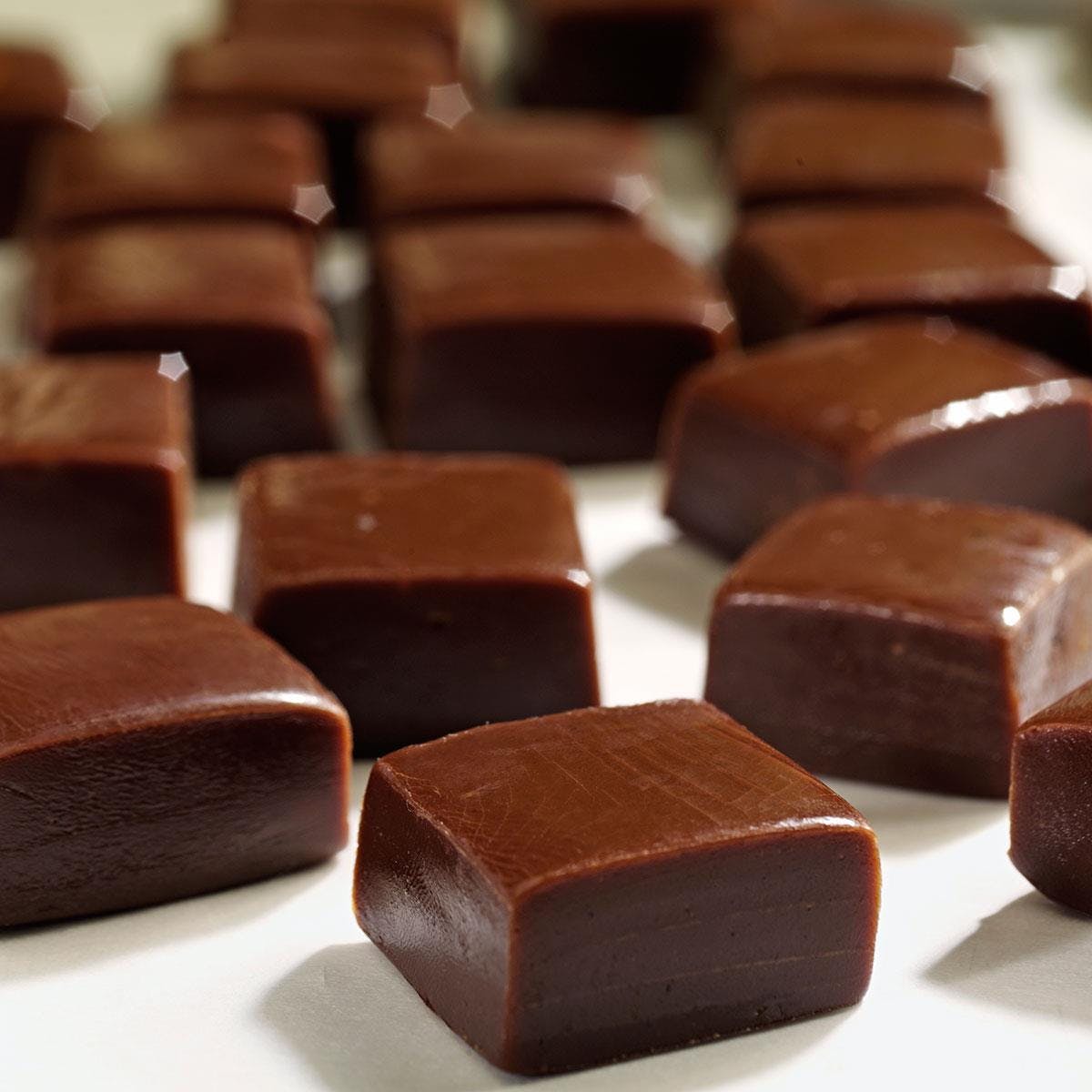 edible-mocha-caramels-sativa-a-indica-by-frontier-manufacturing