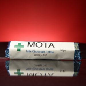 Mota Milk Chocolate Toffee 300mg