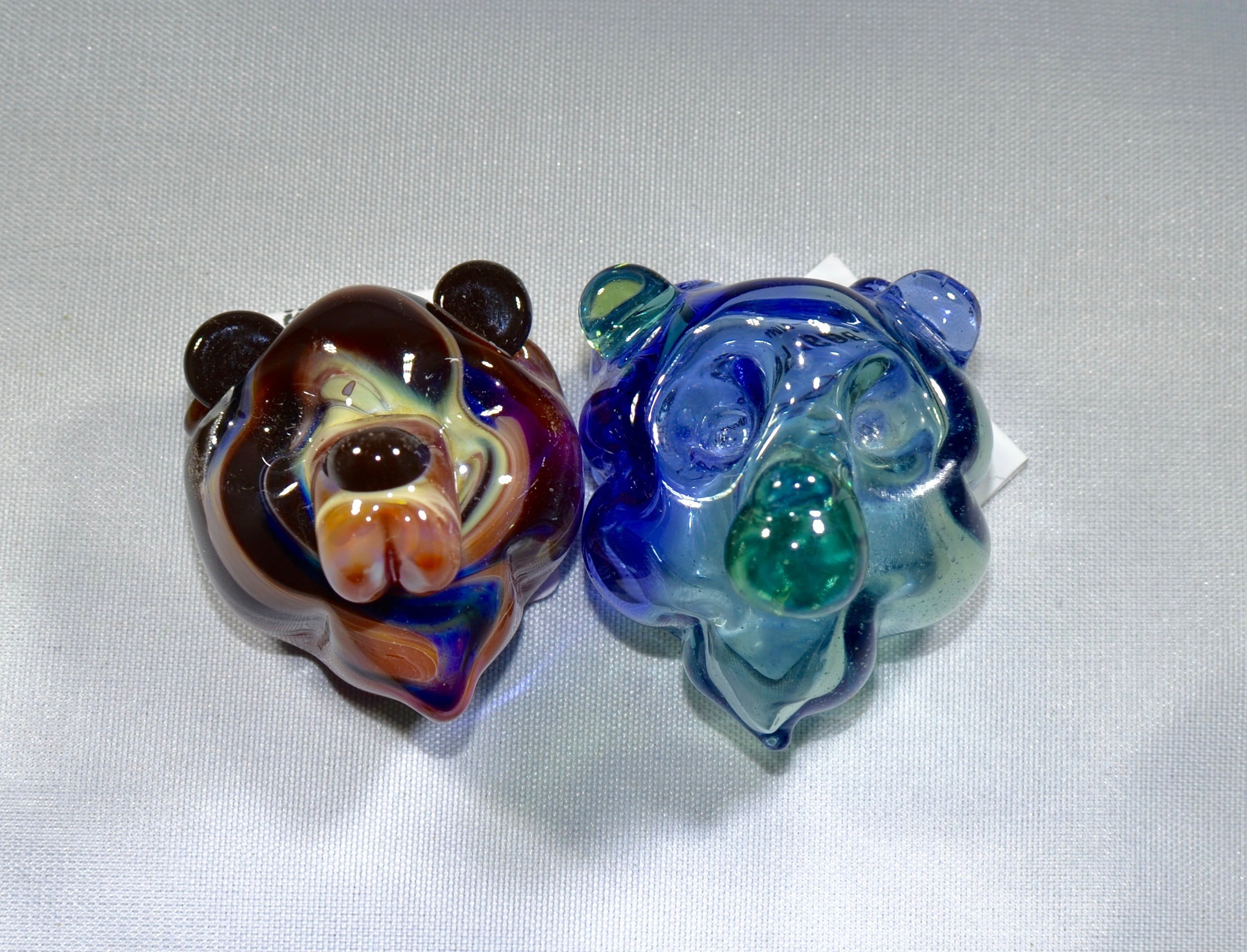 gear-music-man-glass-bear-pendant