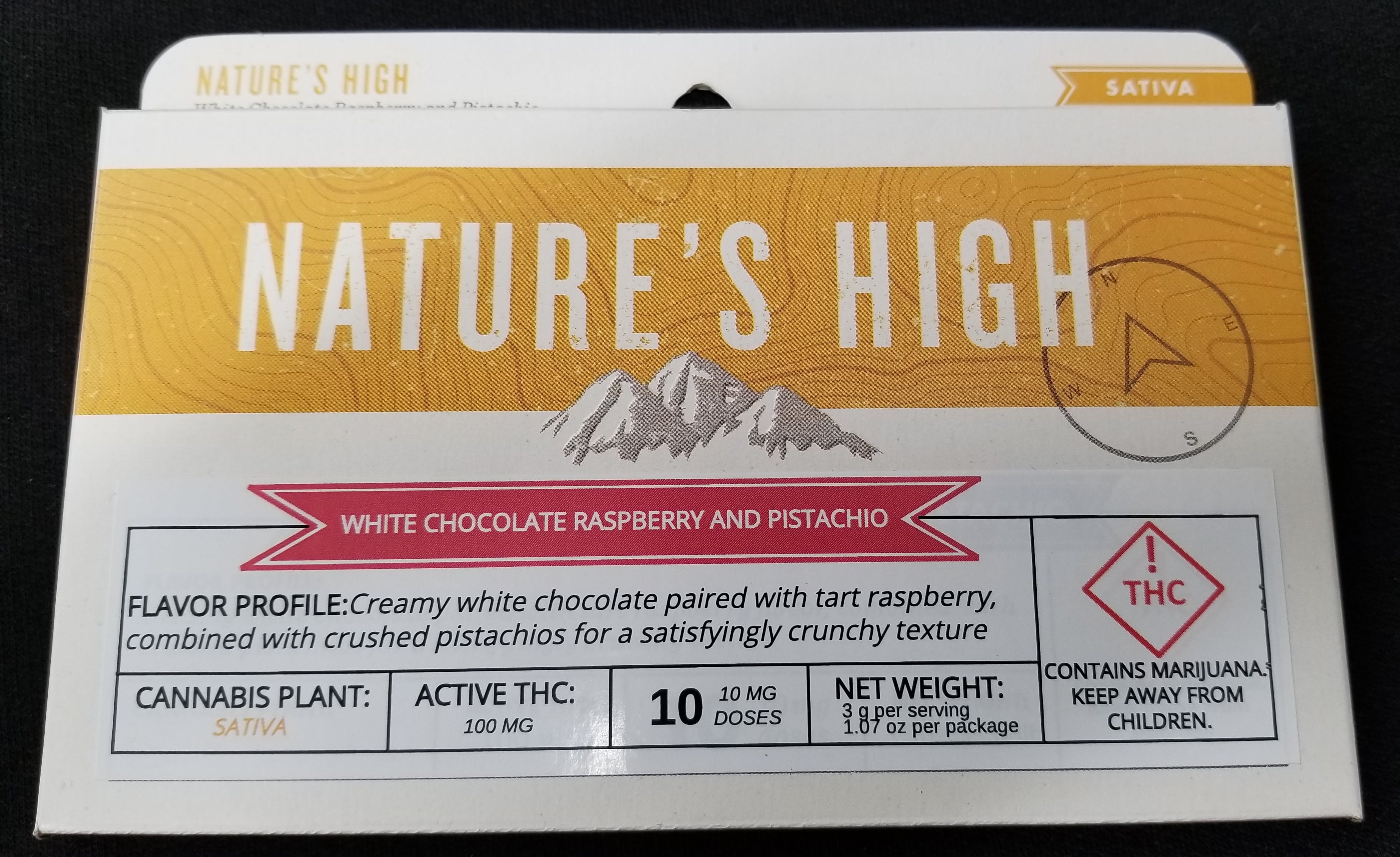 edible-natures-high-white-chocolate-2c-raspberries-and-pistachios-100mg