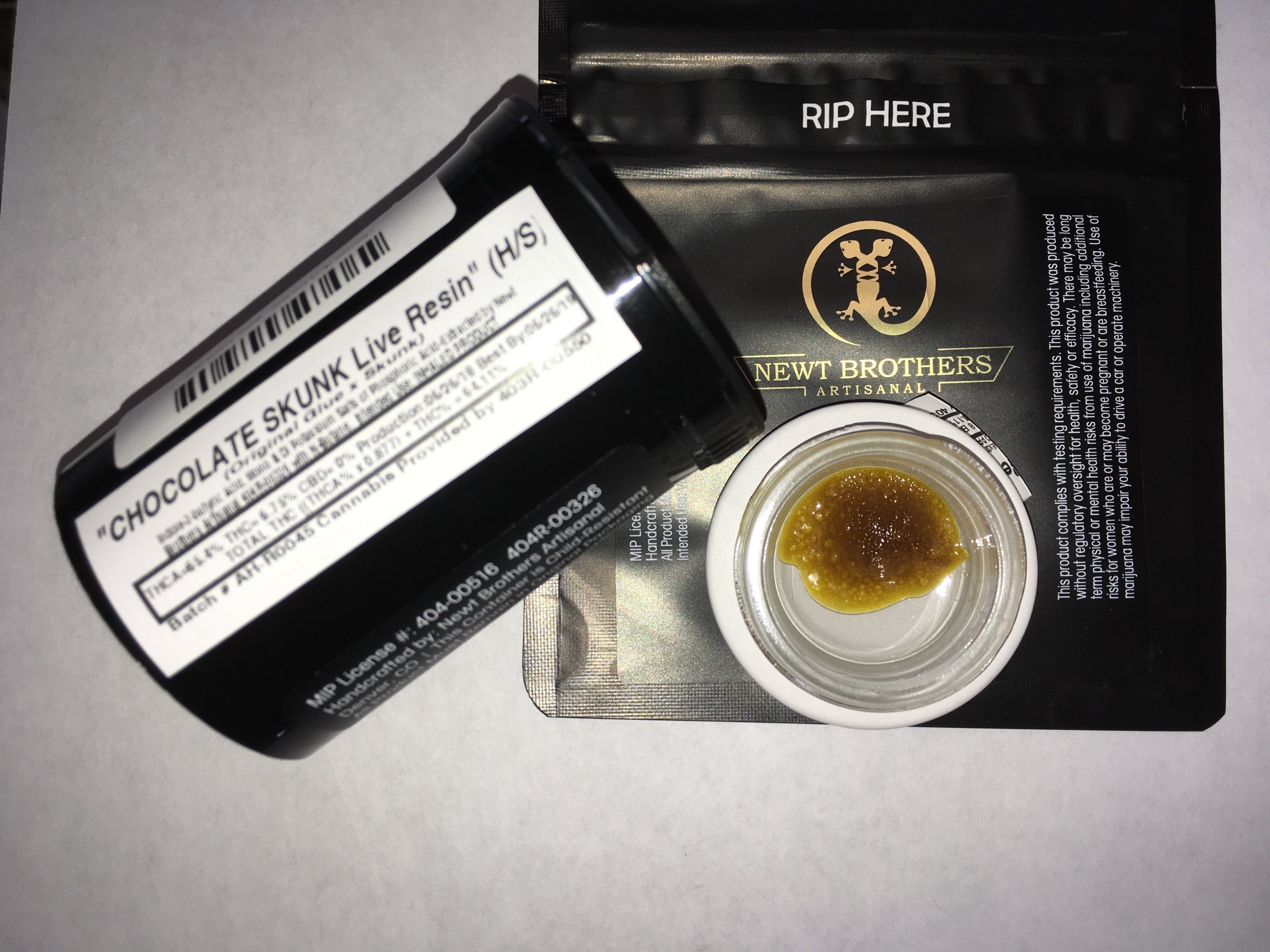 concentrate-newt-brothers-chocolate-skunk-live-resin