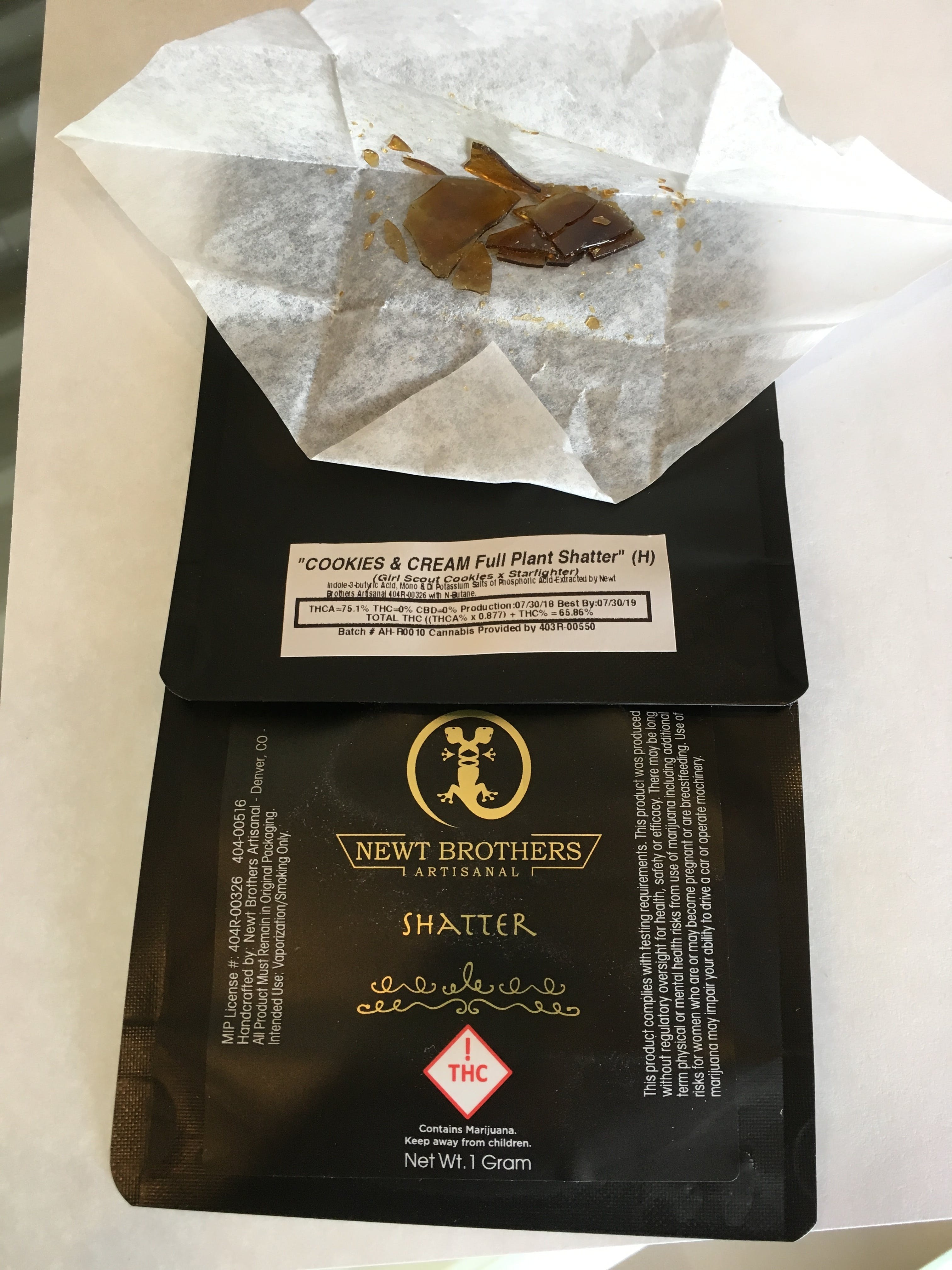 concentrate-newt-brothers-cookies-a-cream-shatter