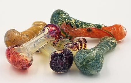 NM0023 Heavy 70g Glass Hand Pipe - 3"