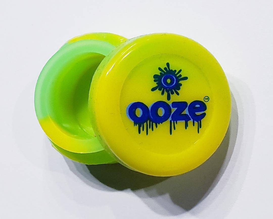 gear-ooze-5ml-silcone-container